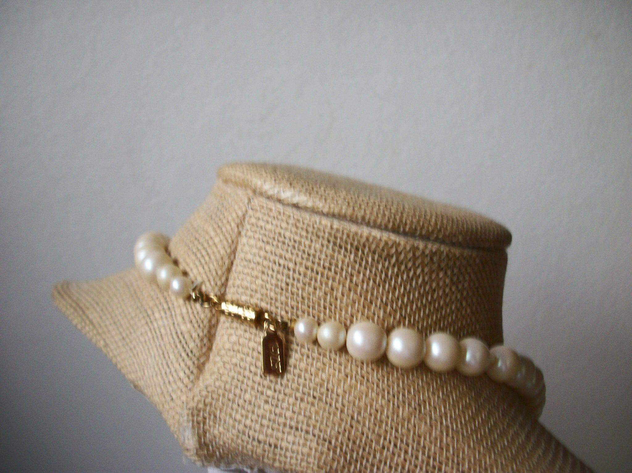 Signed 1928 Company  Glass Pearls Gold Tone Open Cut Metal Beads 24" Chain Necklace 030521