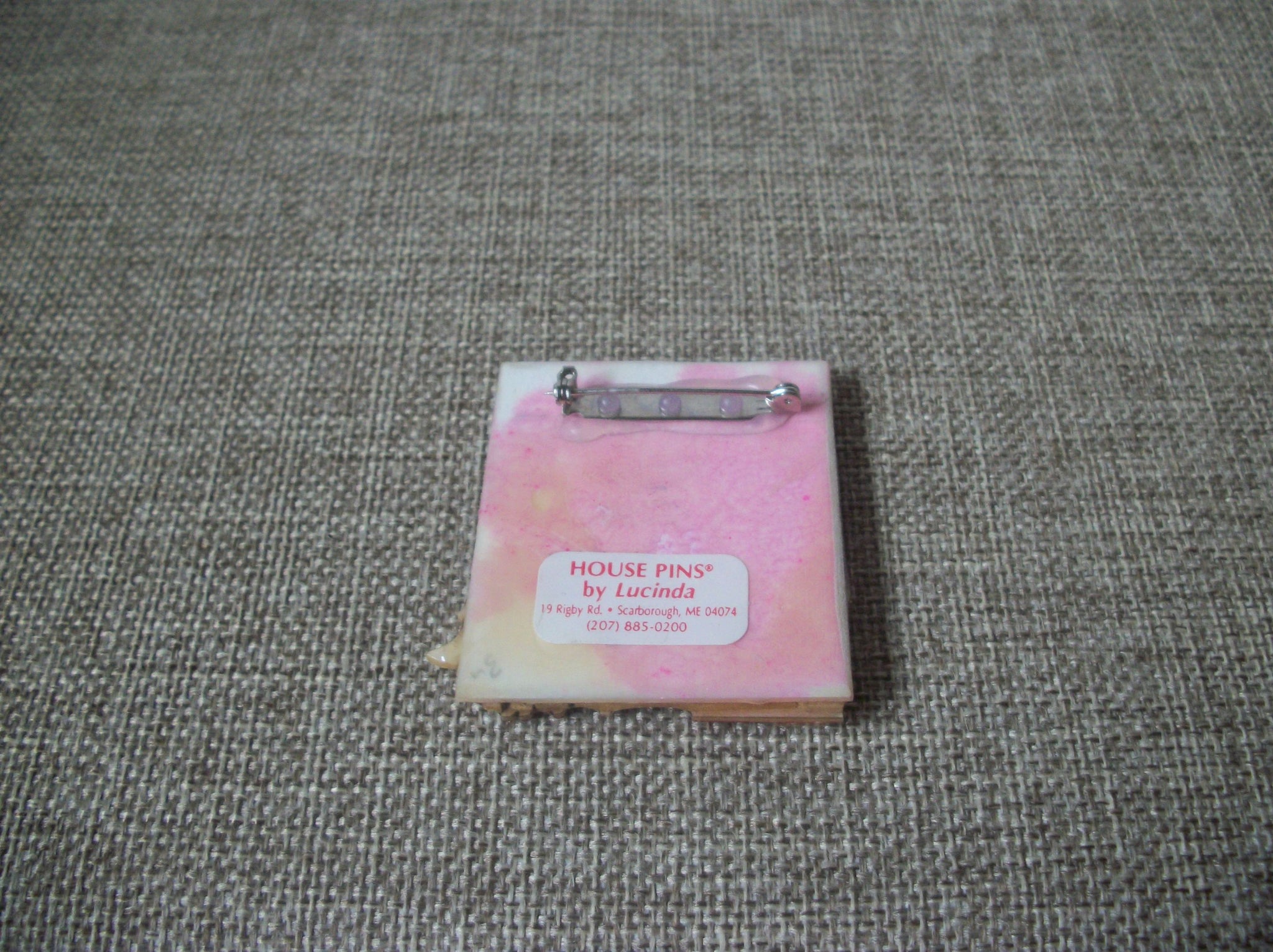 Lucinda House Pins, Romantic Heart Love Little Dog Bird House 021321