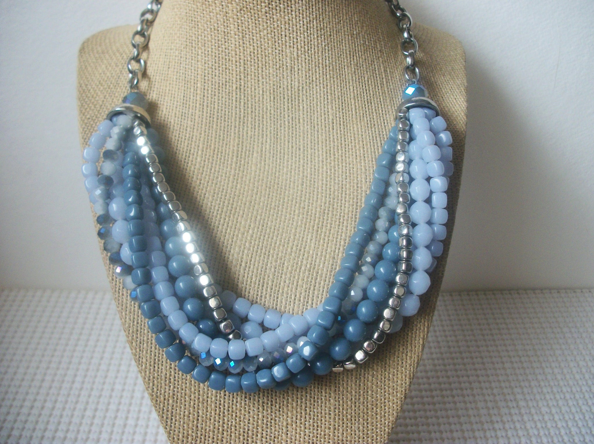 Chunky Retro 16" - 18" Necklace Icy Blue Silver Tone Acrylic and Metal Beads Adjustable 73017