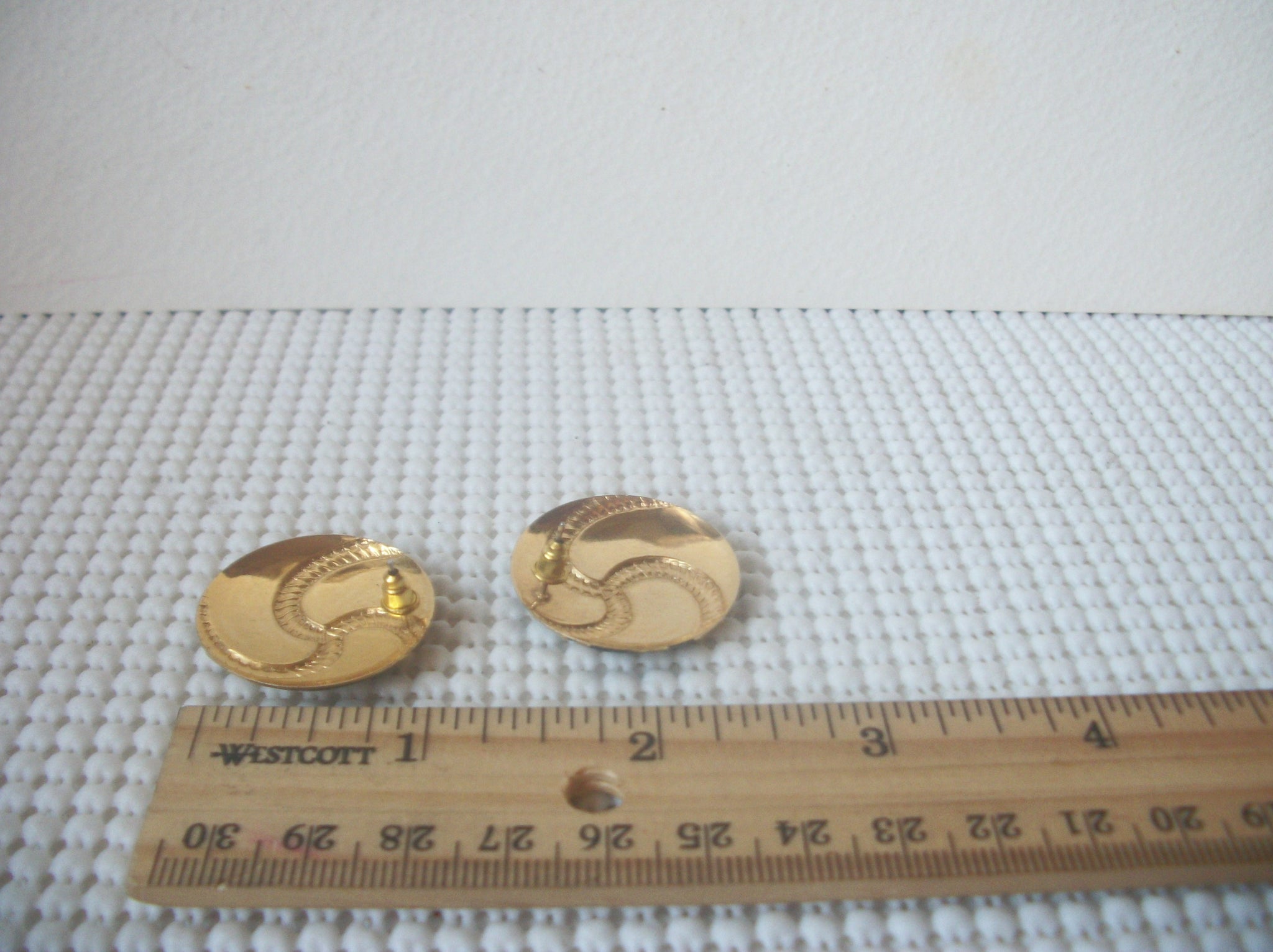 Retro Dark Blue Gold Pierced Earrings 022521