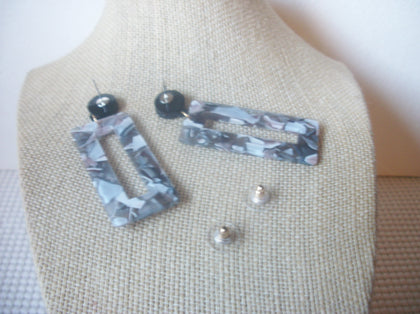 Gray Foxy Tortoise Acetate Light Weight Long Dangle Earrings Pierced 022121