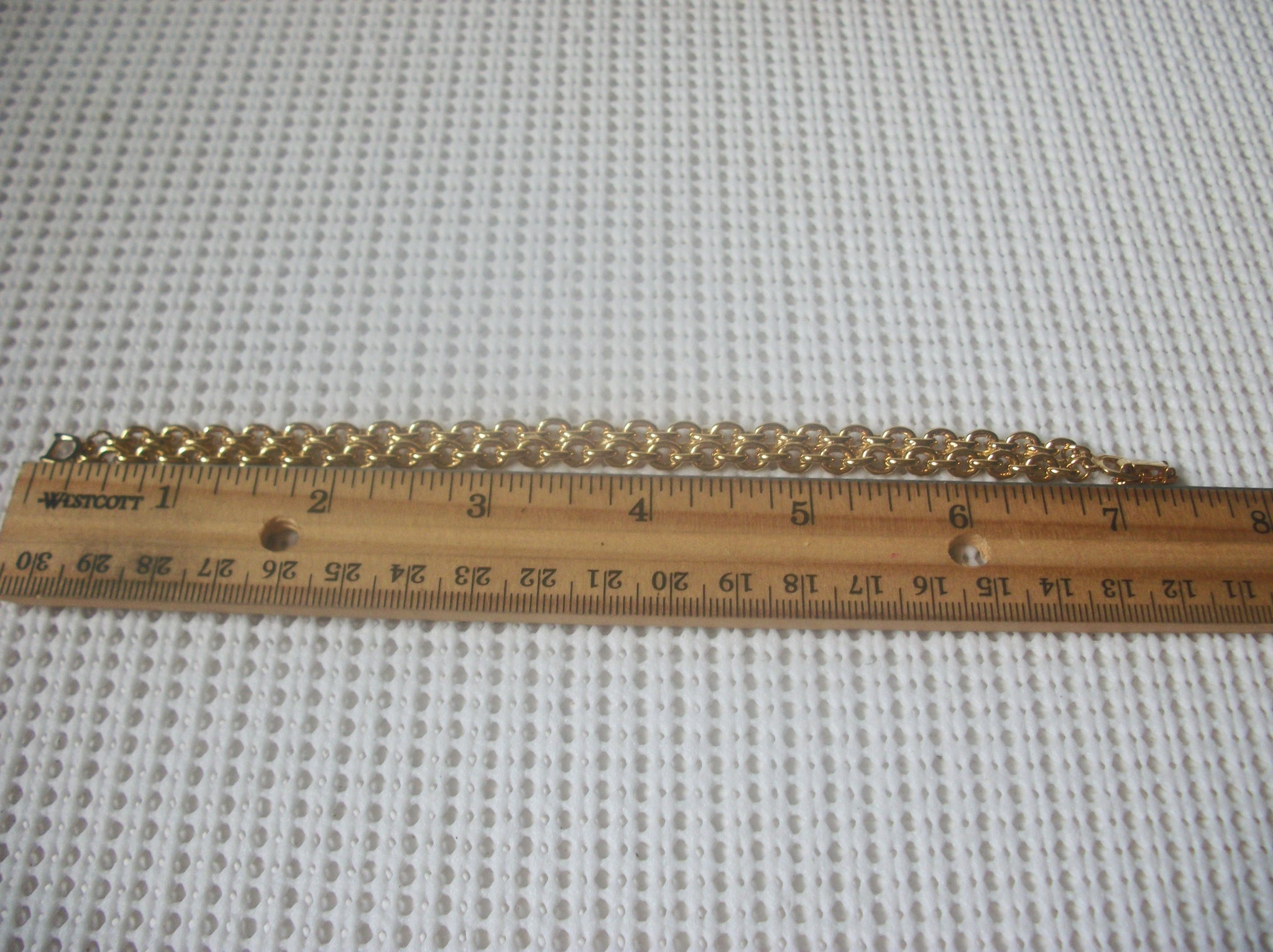Vintage Bracelet, 7 1/2" Signed MONET Gold Tone Links 82317