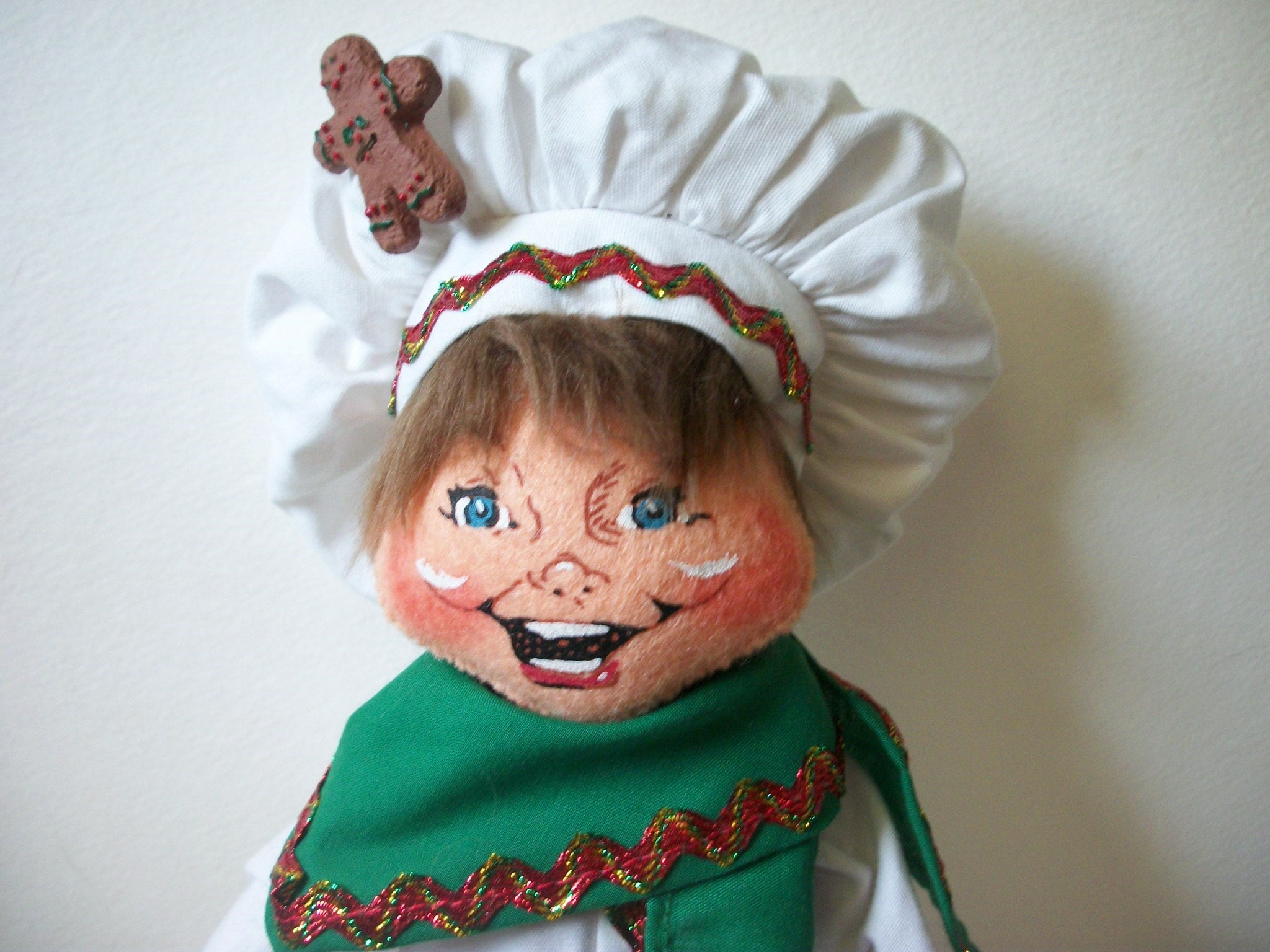 Adorable Annalee 15" Tall Elf Chef Cook Gingerbread Christmas Decor Hat C300