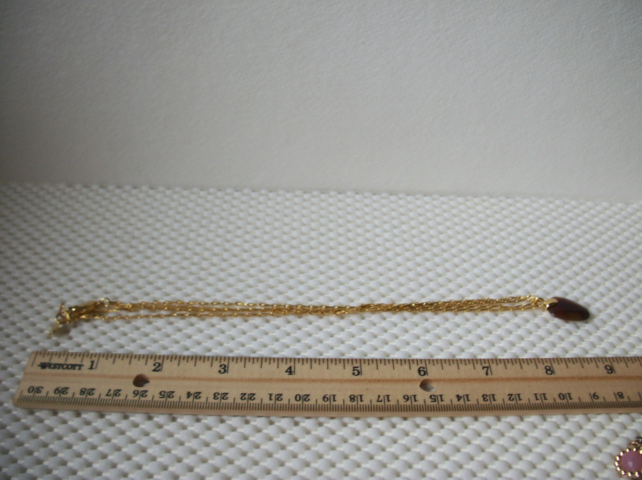 Vintage 16" Signed LC Double Row Gold Tone Chain Brown Acrylic Pendant Necklace 030621