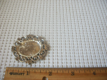 Vintage Jewelry, Victorian Inspired Royalty Black Cabochon Silver Tone, 52017