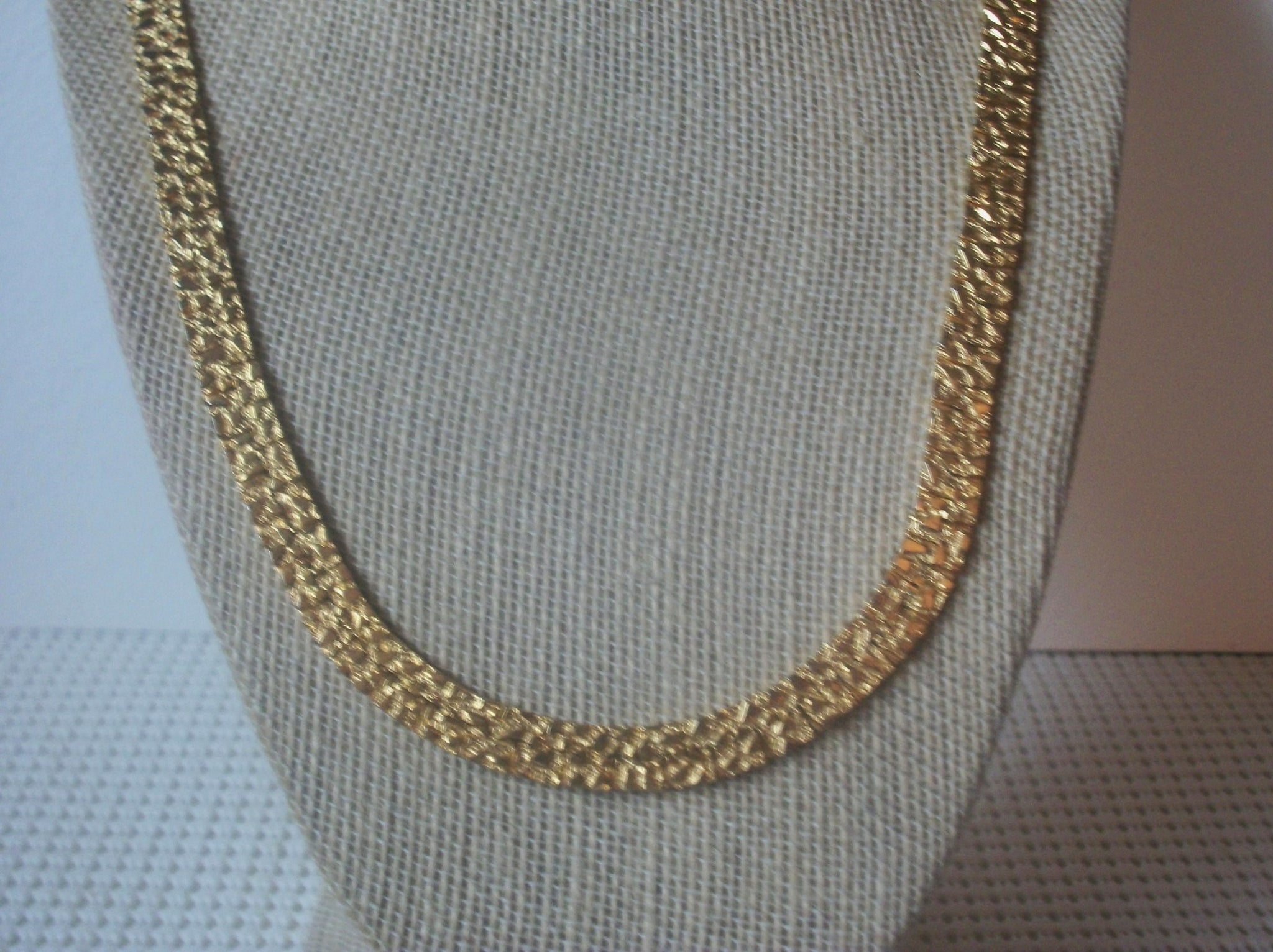 Vintage Gold Tone Nugget Links  Necklace 022721
