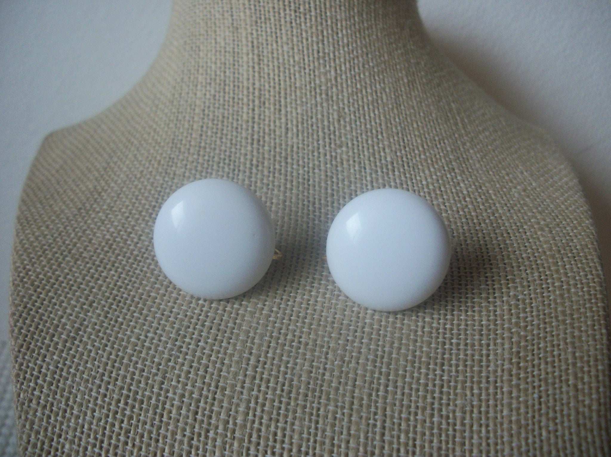 Signed MARVELLA White Dome, Gold Tone Clip On, Vintage Earrings 022521