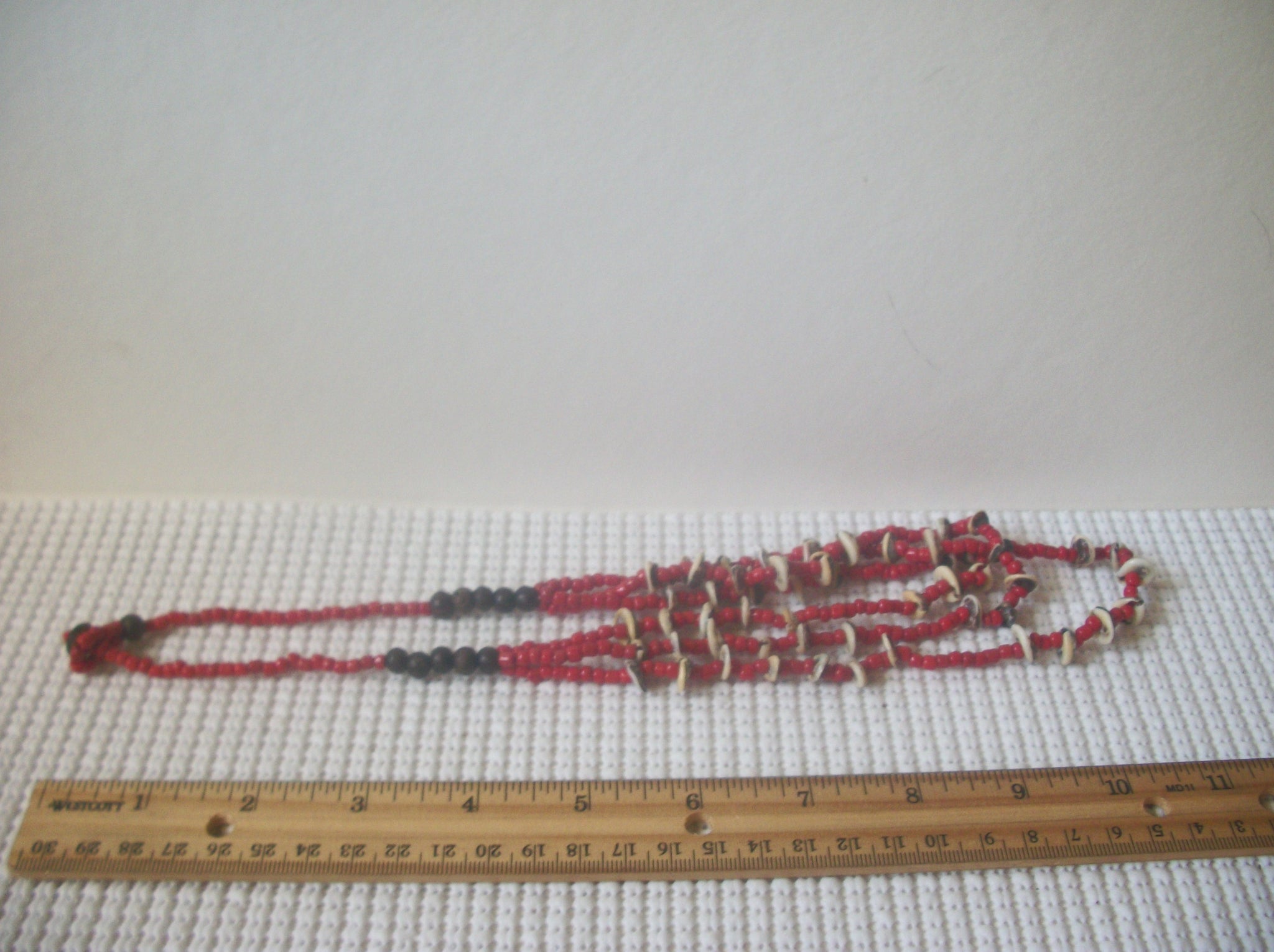 Vintage Necklace Southwestern Cowrie Shell Glass 24" Long 8916