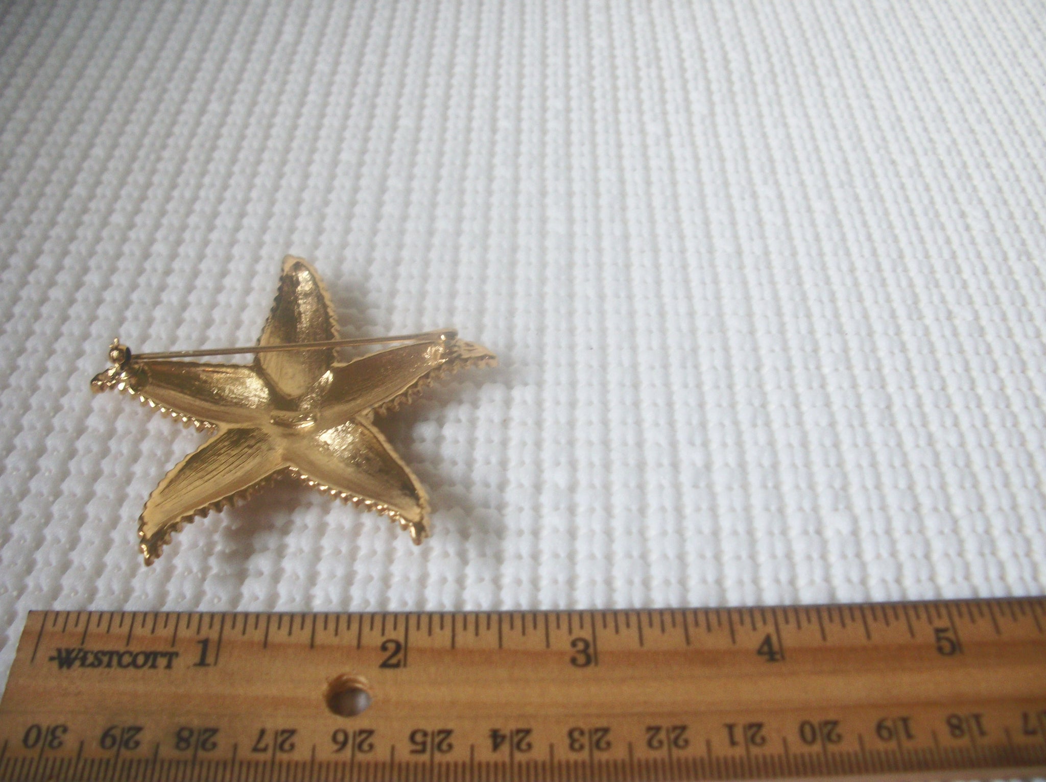 Larger Vintage Brooch Pin Signed MONET Starfish Gold Tone 121516