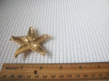 Larger Vintage Brooch Pin Signed MONET Starfish Gold Tone 121516