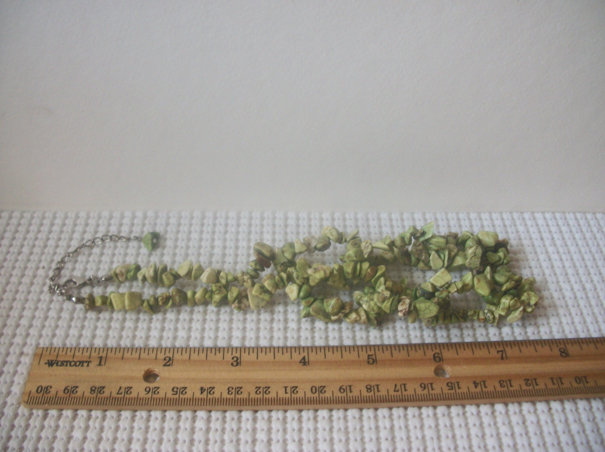 Vintage 16" - 19" Necklace Natural Light Green Stone Chips 023021