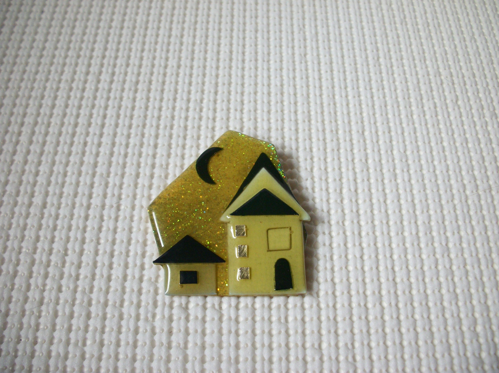 Vintage Lucinda House Pins, Glitter Hot Desert Summer Days Are Here To Stay 021321