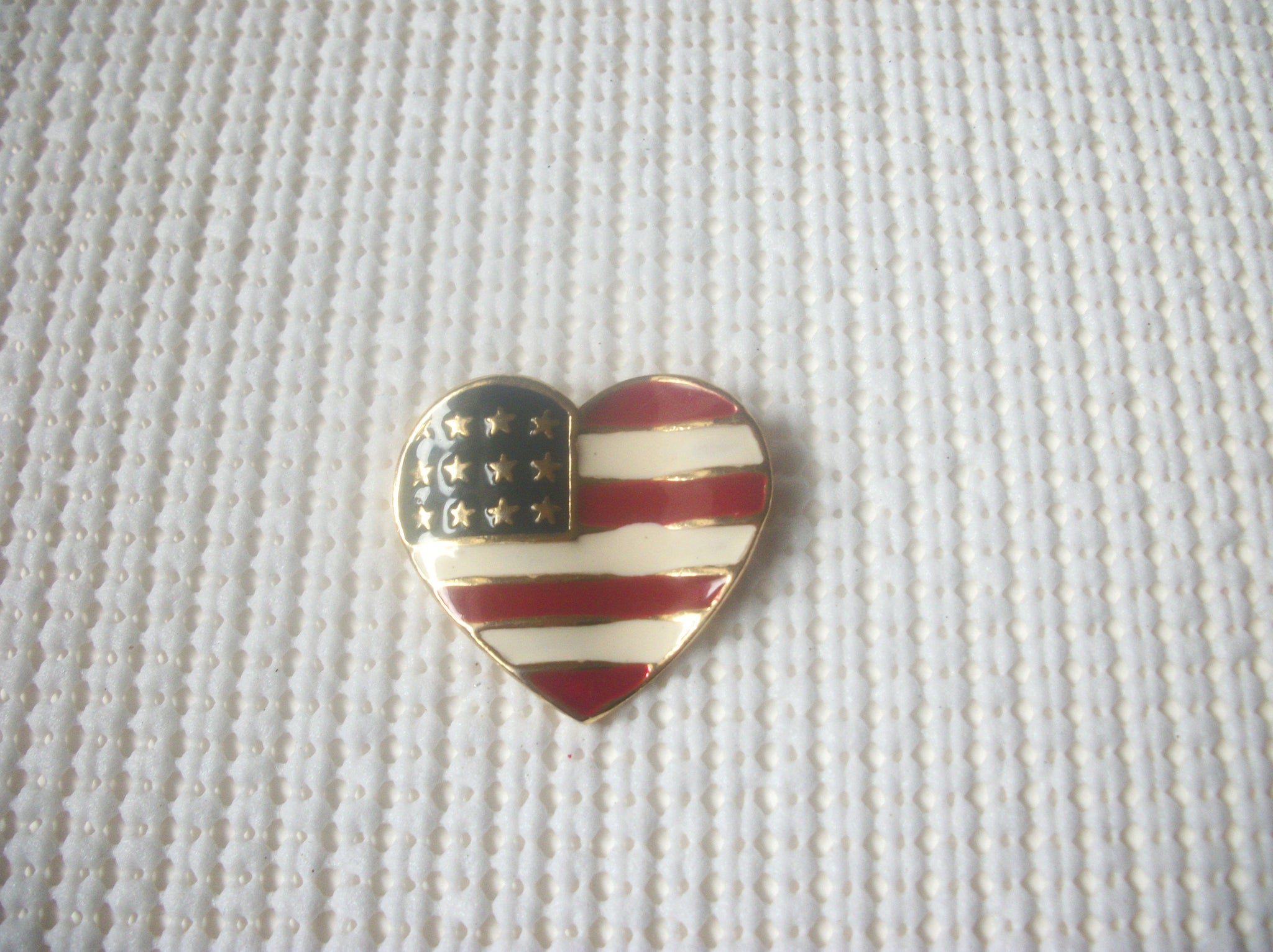 Beautiful Patriotic Heart Enameled Brooch Pin 73017