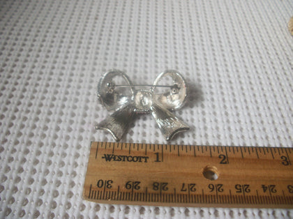 Vintage Brooch Pin, Festive Beautifully Red Enameled Bow Tie Ribbon Silver Tone 82317