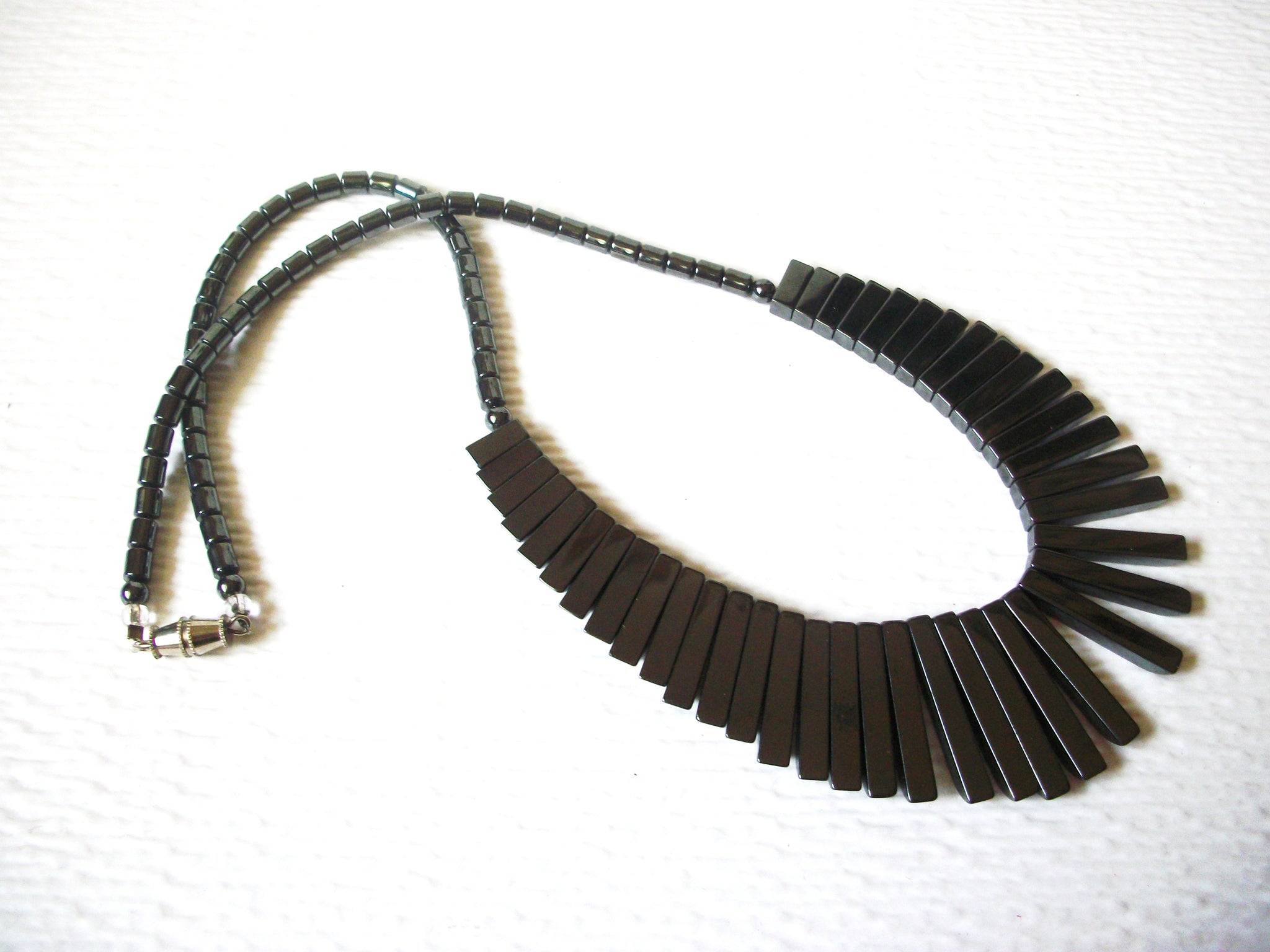 Hematite Semi Precious Fan Design Necklace 122920