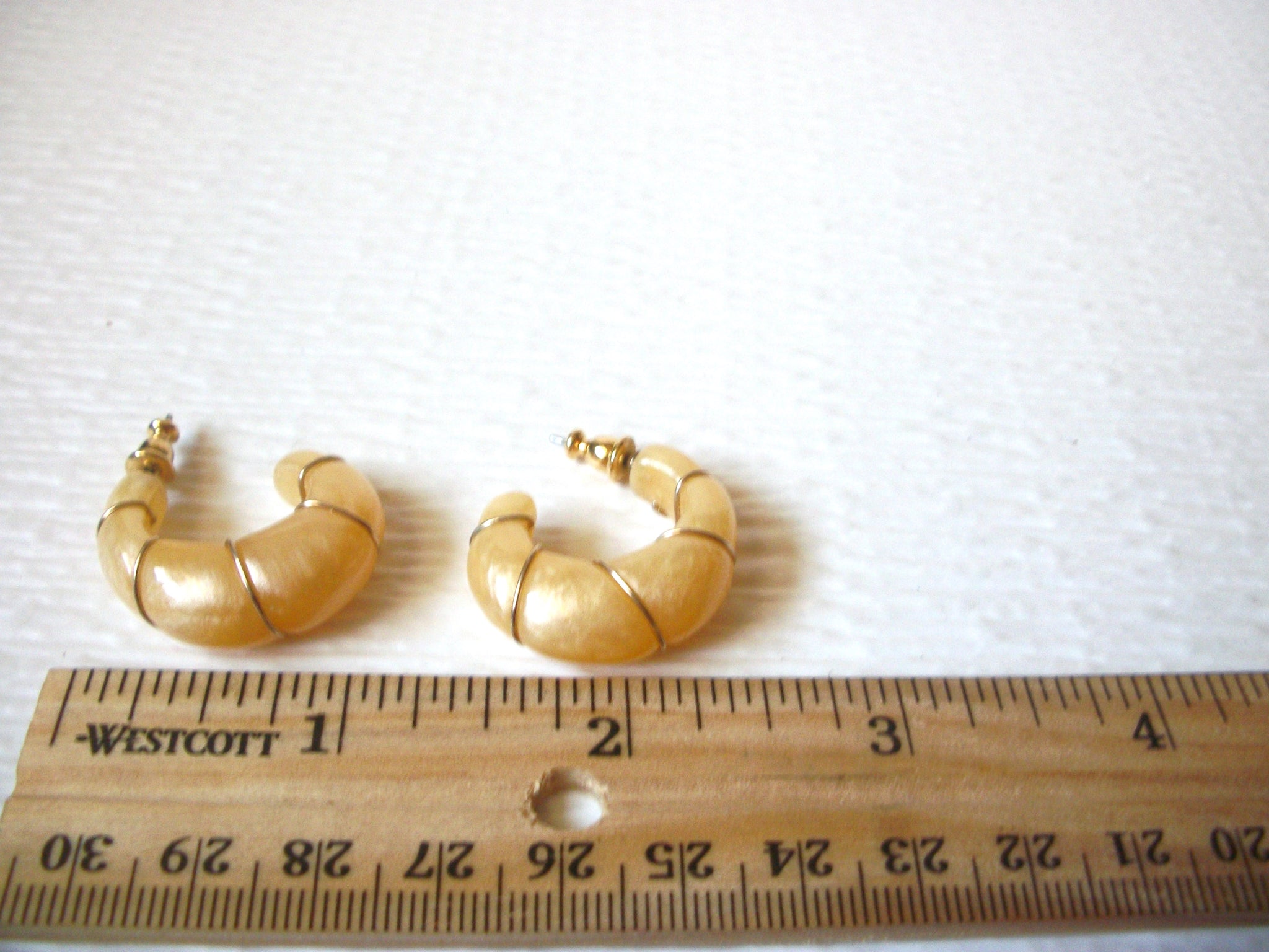 Vintage Earrings Gold Toned Intertwining Band Golden Yellow Shimmer Lucite Thicker Hoop 1 1/8" Long 62617