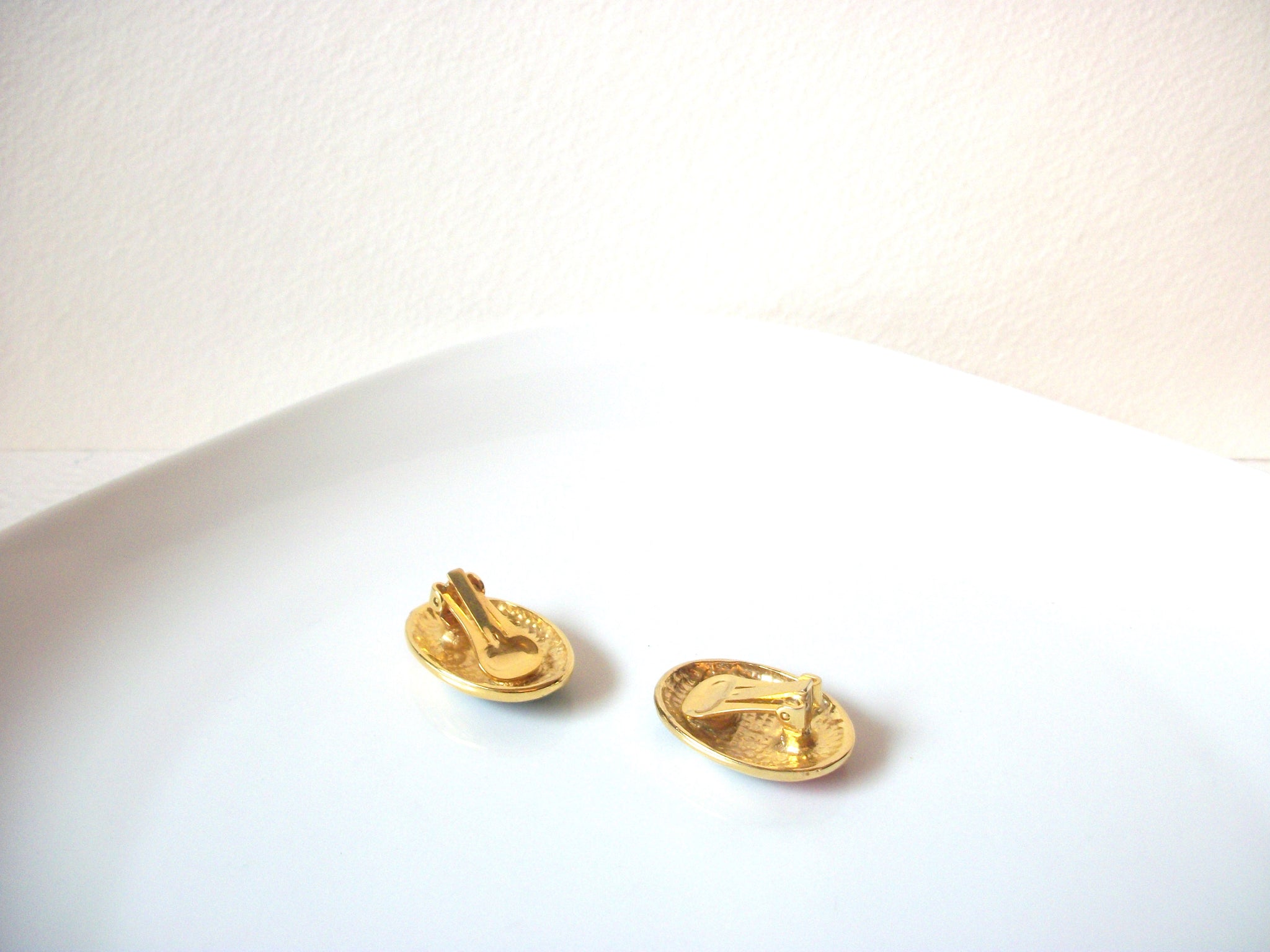 Retro Colorful Enameled Clip On Earrings 22617