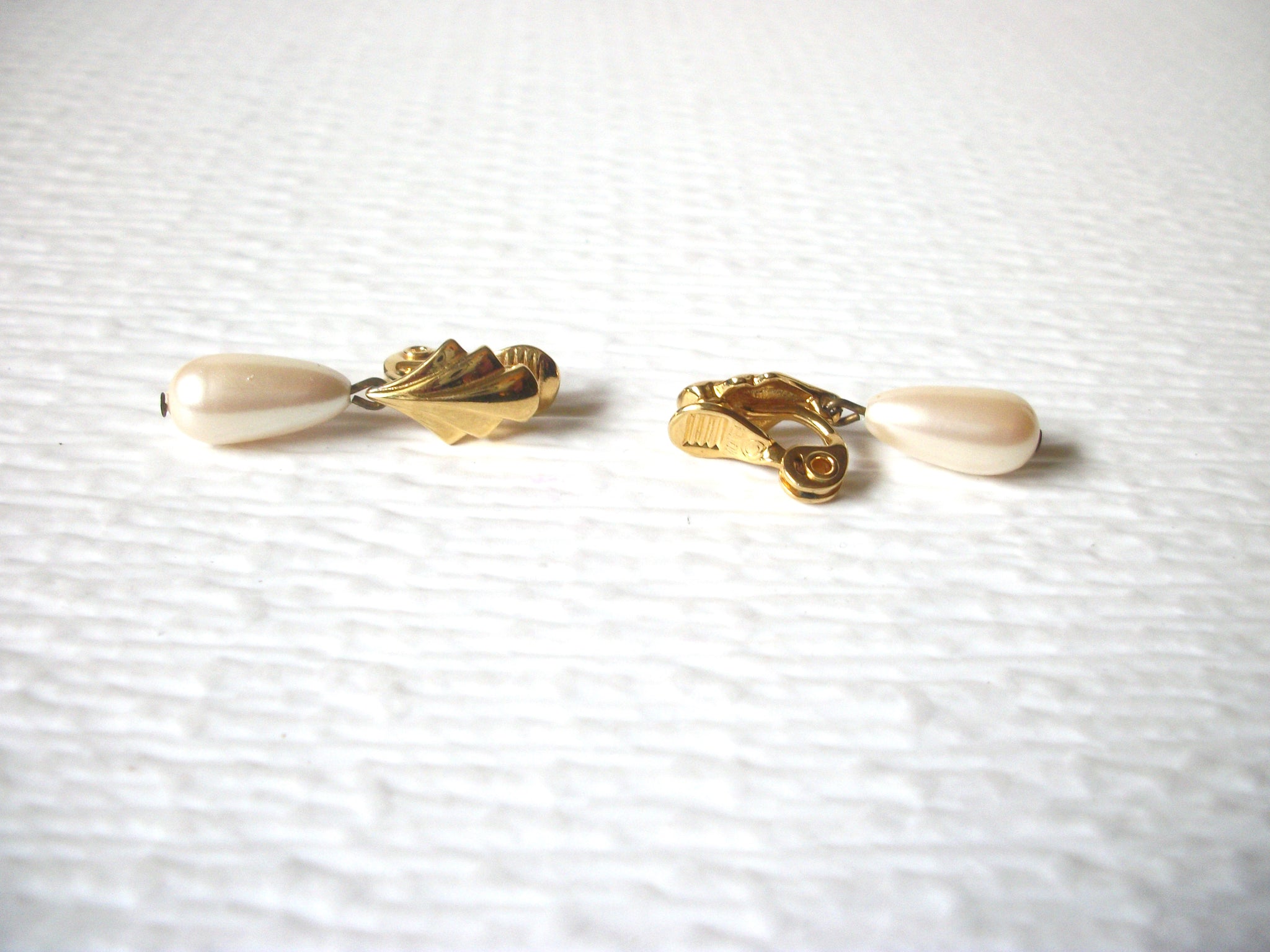 Vintage MONET Faux Pearl Clip On Earrings 82217
