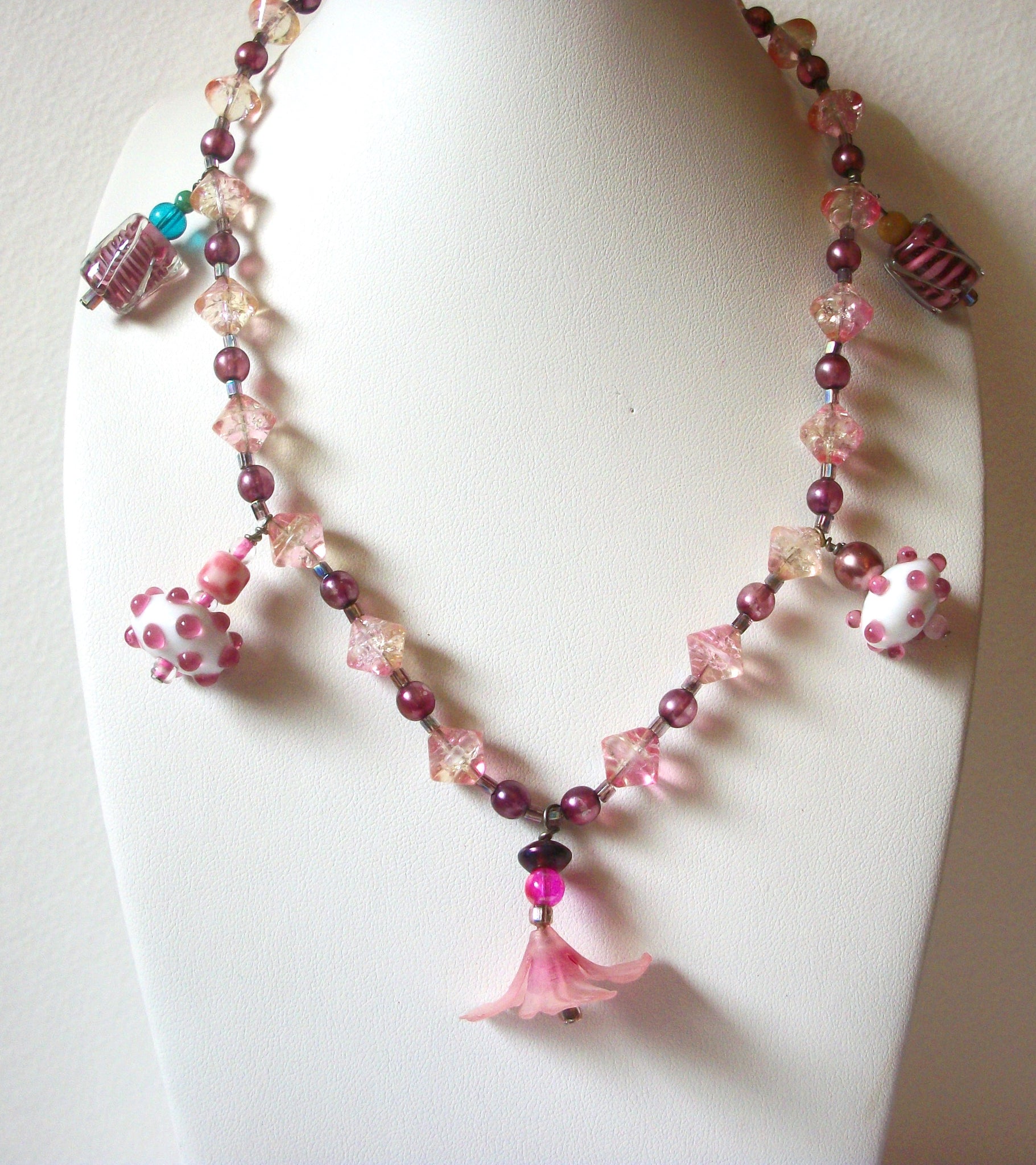 Hand Made Pink White Czech Glass Murano Lamp Work Necklace 122420