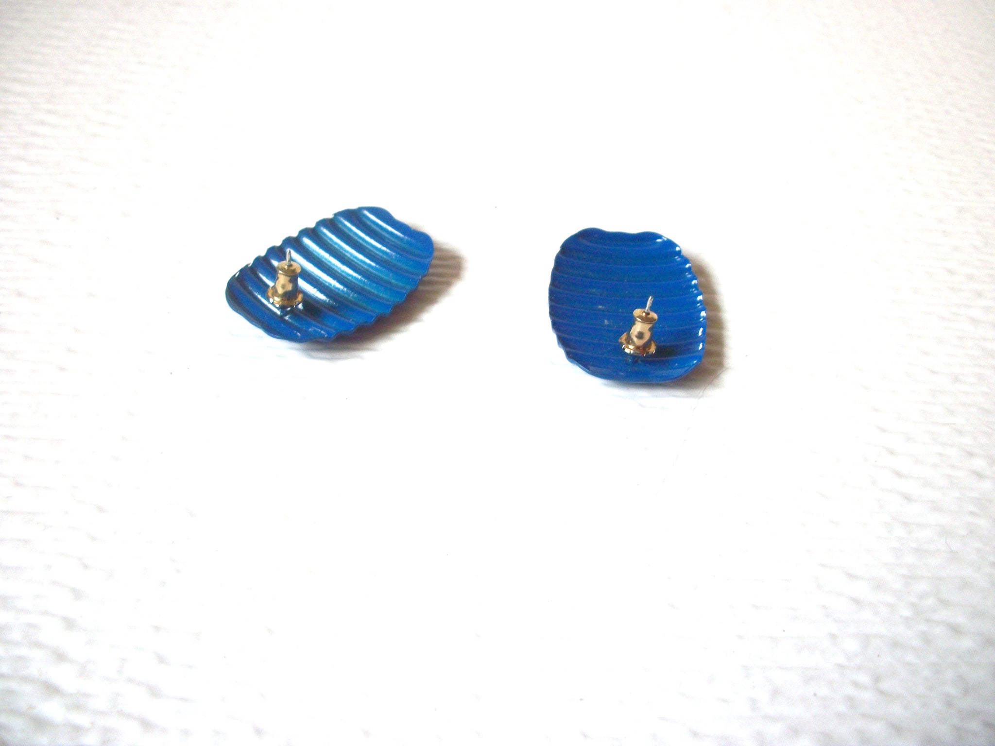Retro Corrugated Blue Metal Earrings 122520
