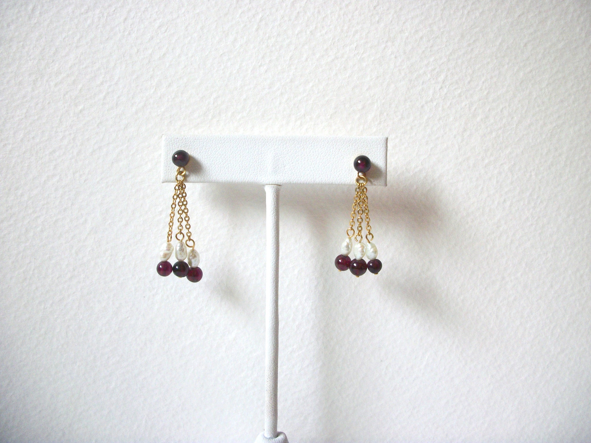 Pearl Glass Gold Toned Dangle Earrings Vintage 122620