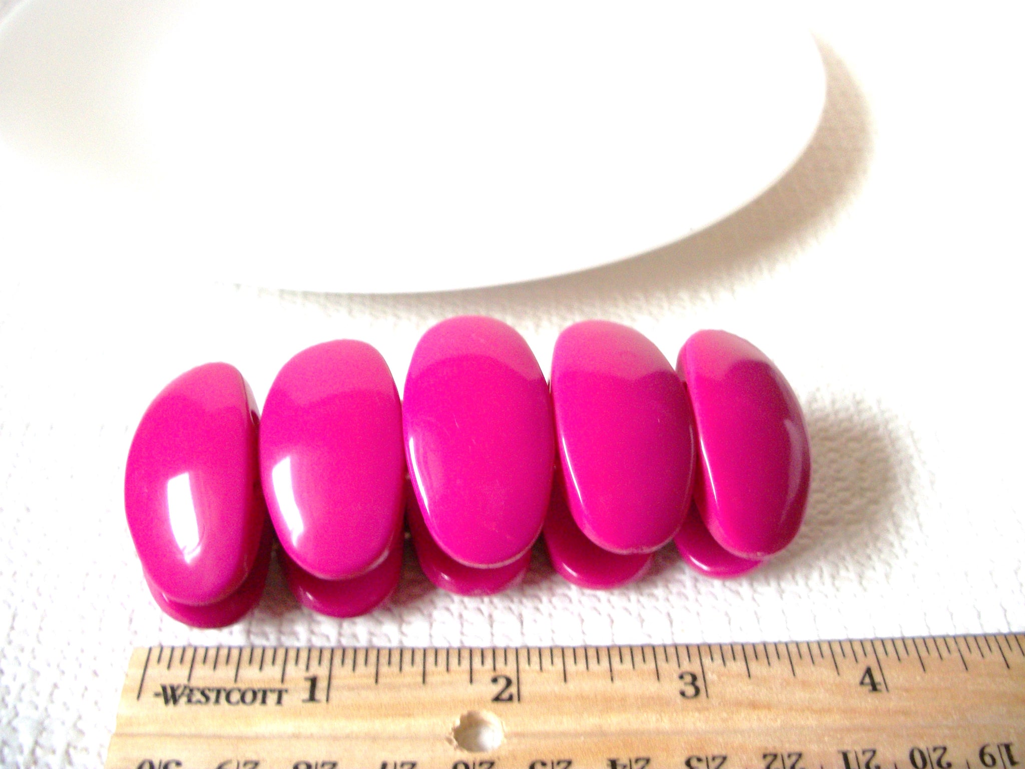 Retro Fuchsia Pink Lucite Bracelet 101720