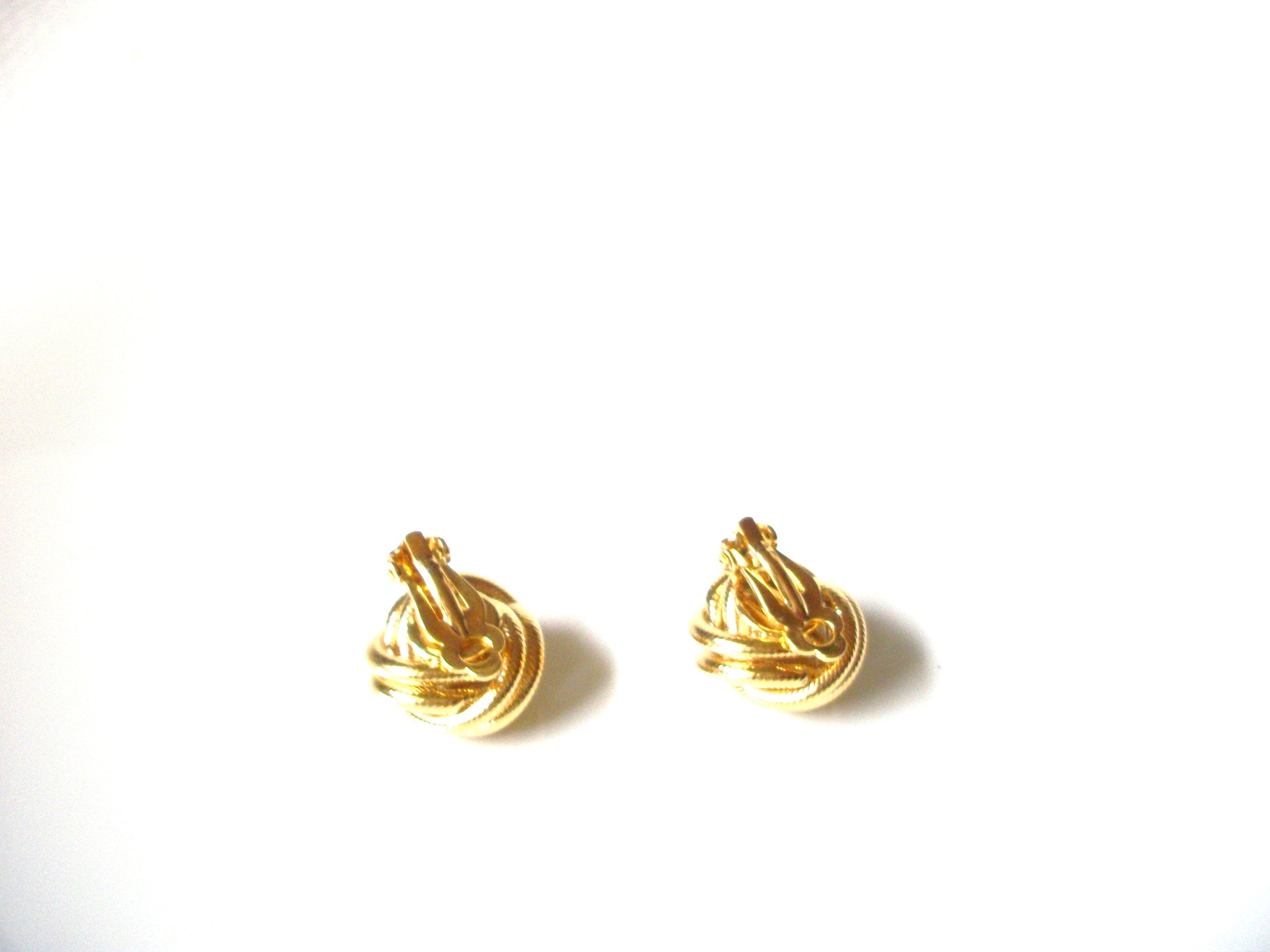 Retro Knotted Gold toned Earrings 101820