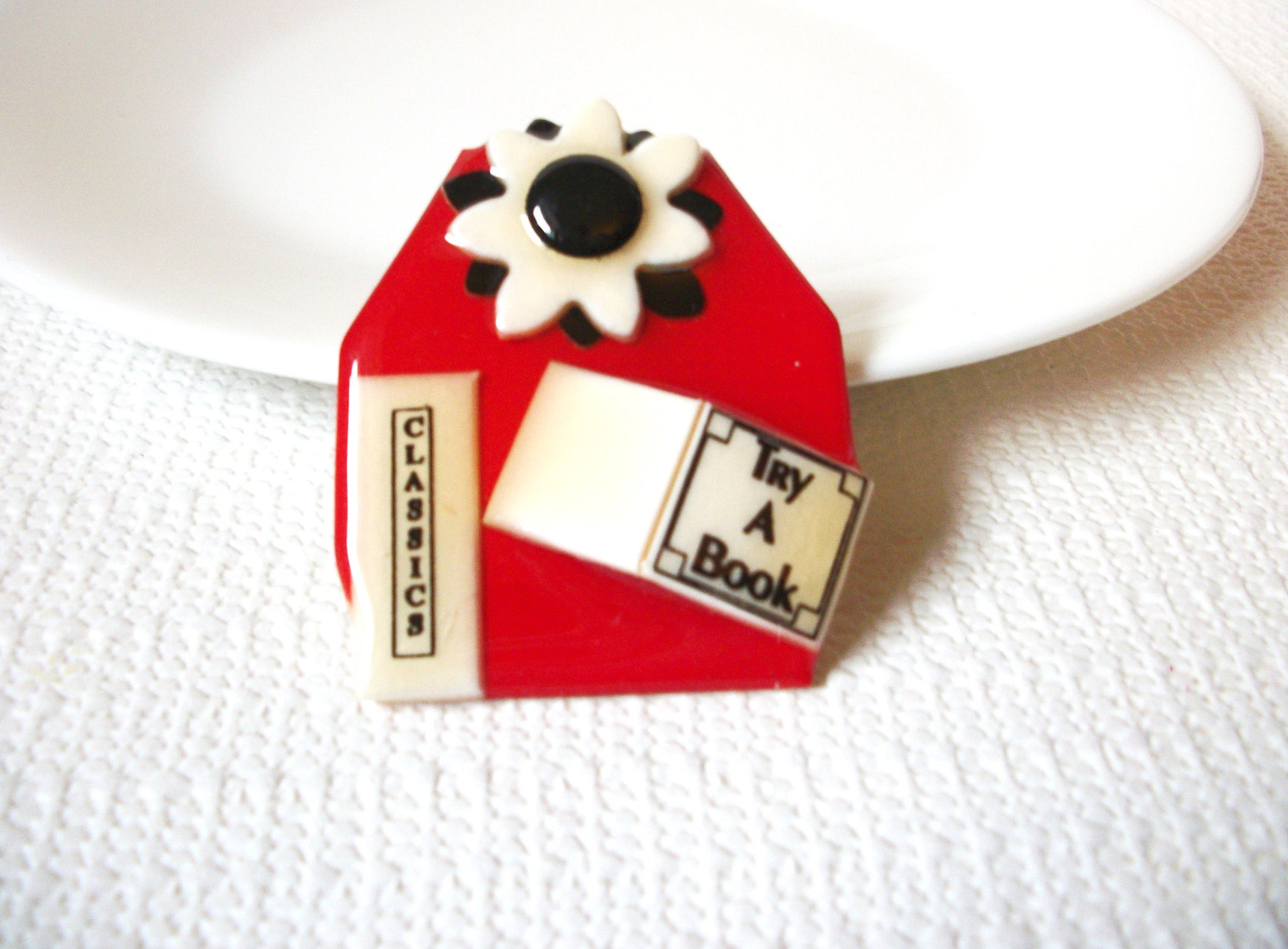 Vintage Lucinda Pins, Book Pins By Lucinda 101920