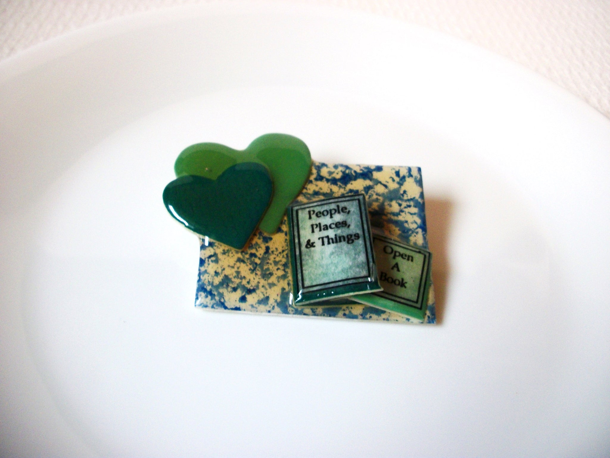 Vintage Lucinda Pins, Book Pins By Lucinda 102020