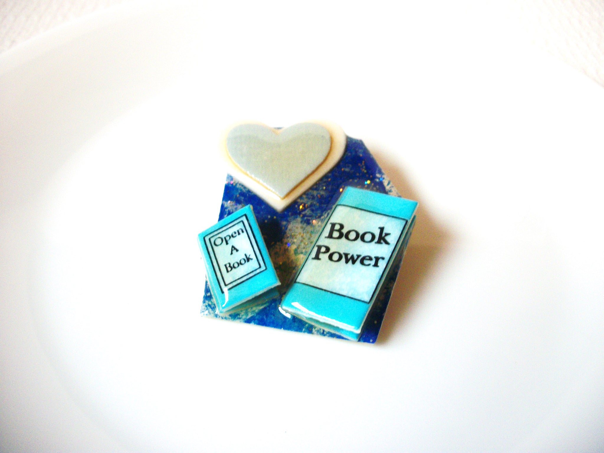 Vintage Lucinda Pins, Book Pins By Lucinda 102020