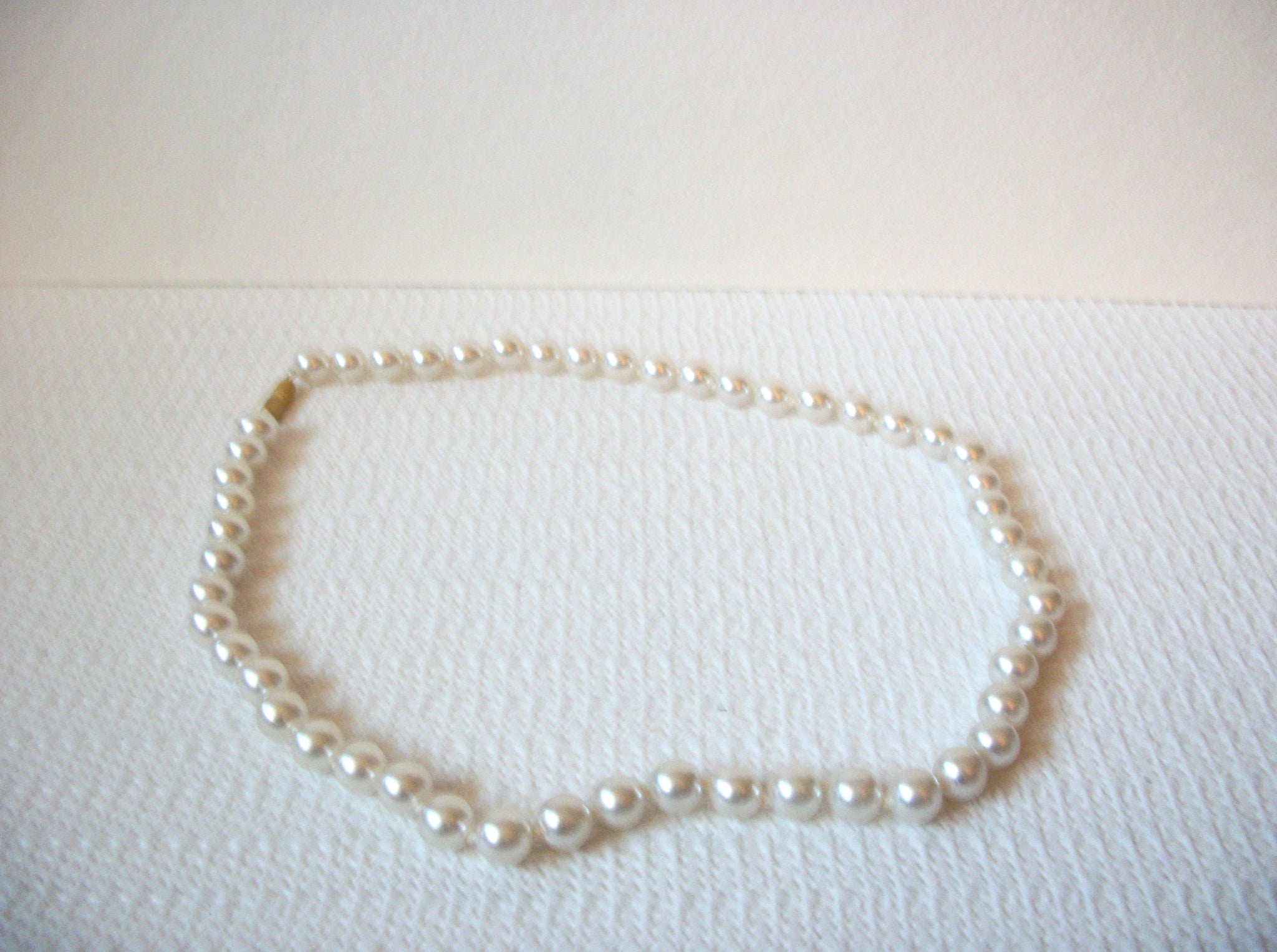 Vintage Glass Pearl Necklace 71218S