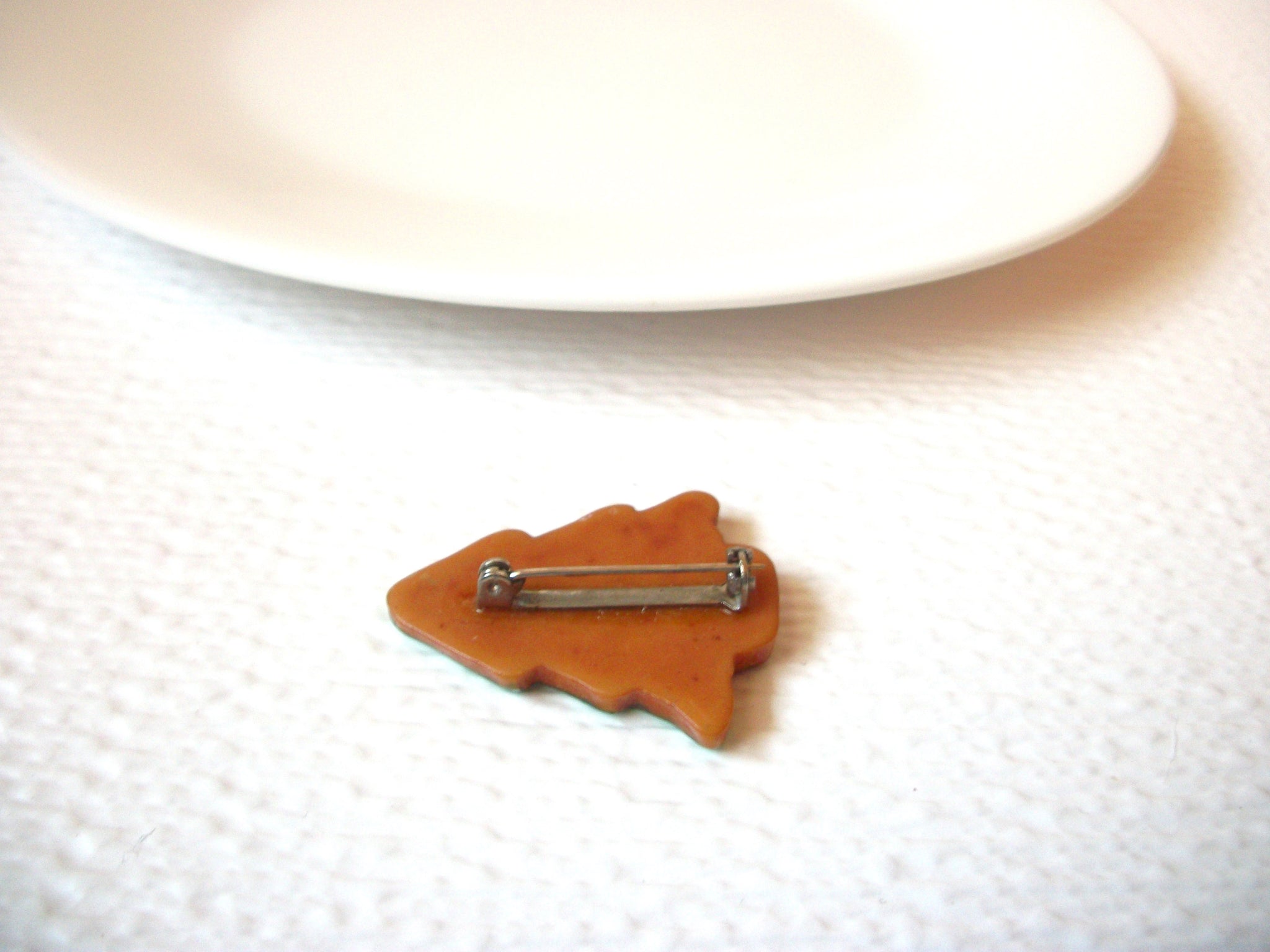 Vintage Christmas Tree Brooch Pin 102120