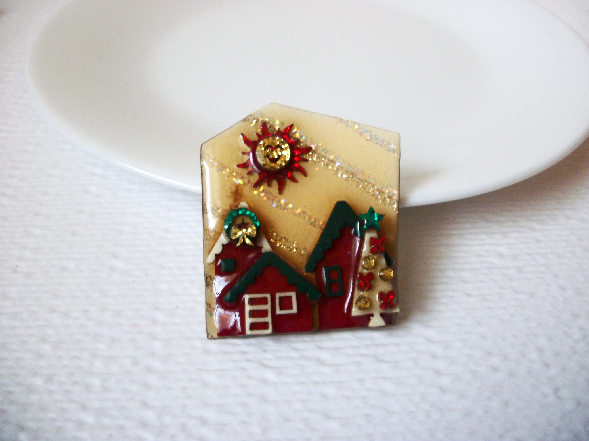 Vintage Lucinda House Pins Christmas Lucinda Pins 102320