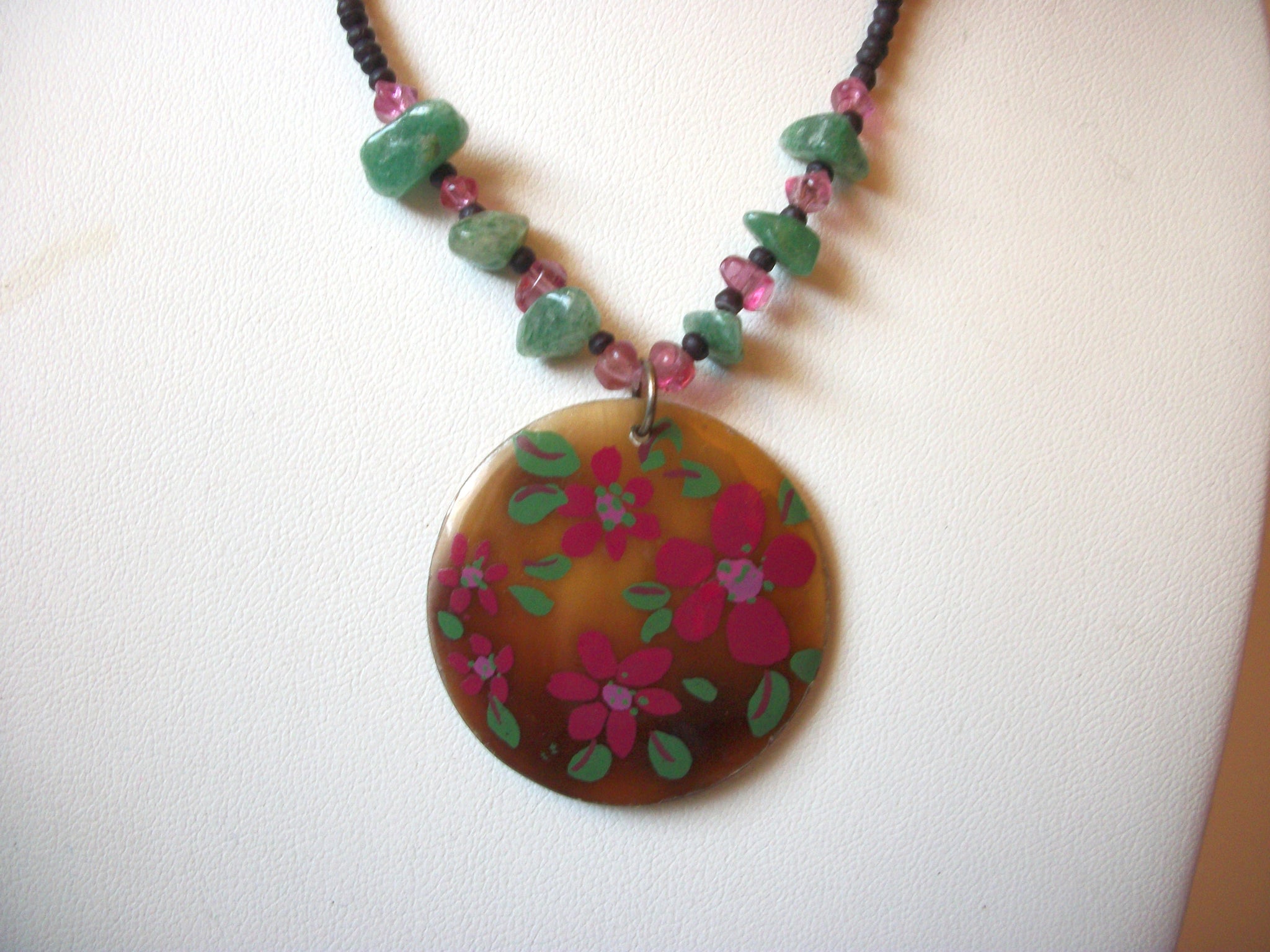 Vintage Hand Made Glass Aventurine Flower Shell Necklace 102420
