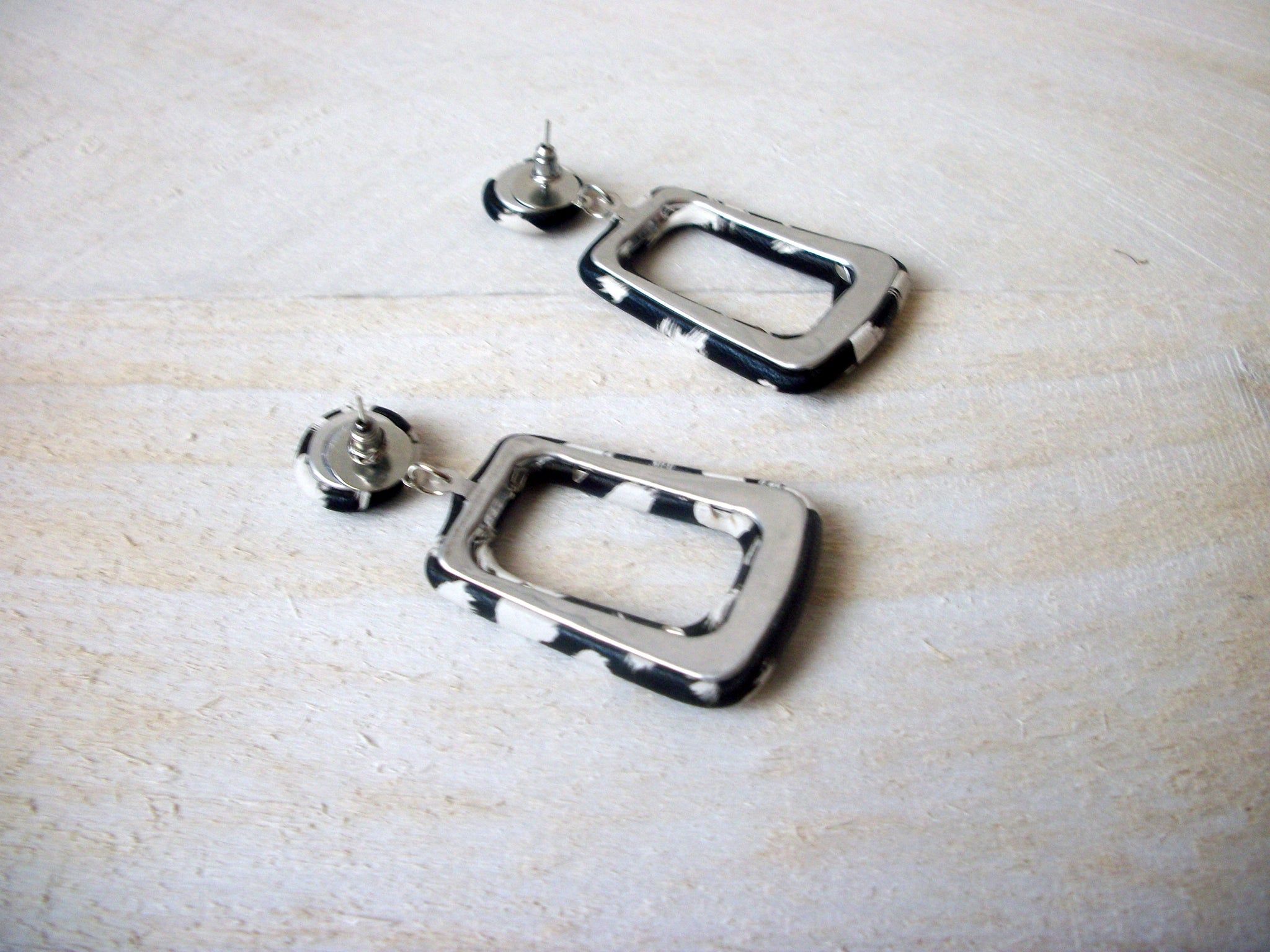 Lola Black White Earrings, PU Leather, Dangle Wild Cat, Dangle Earrings S15
