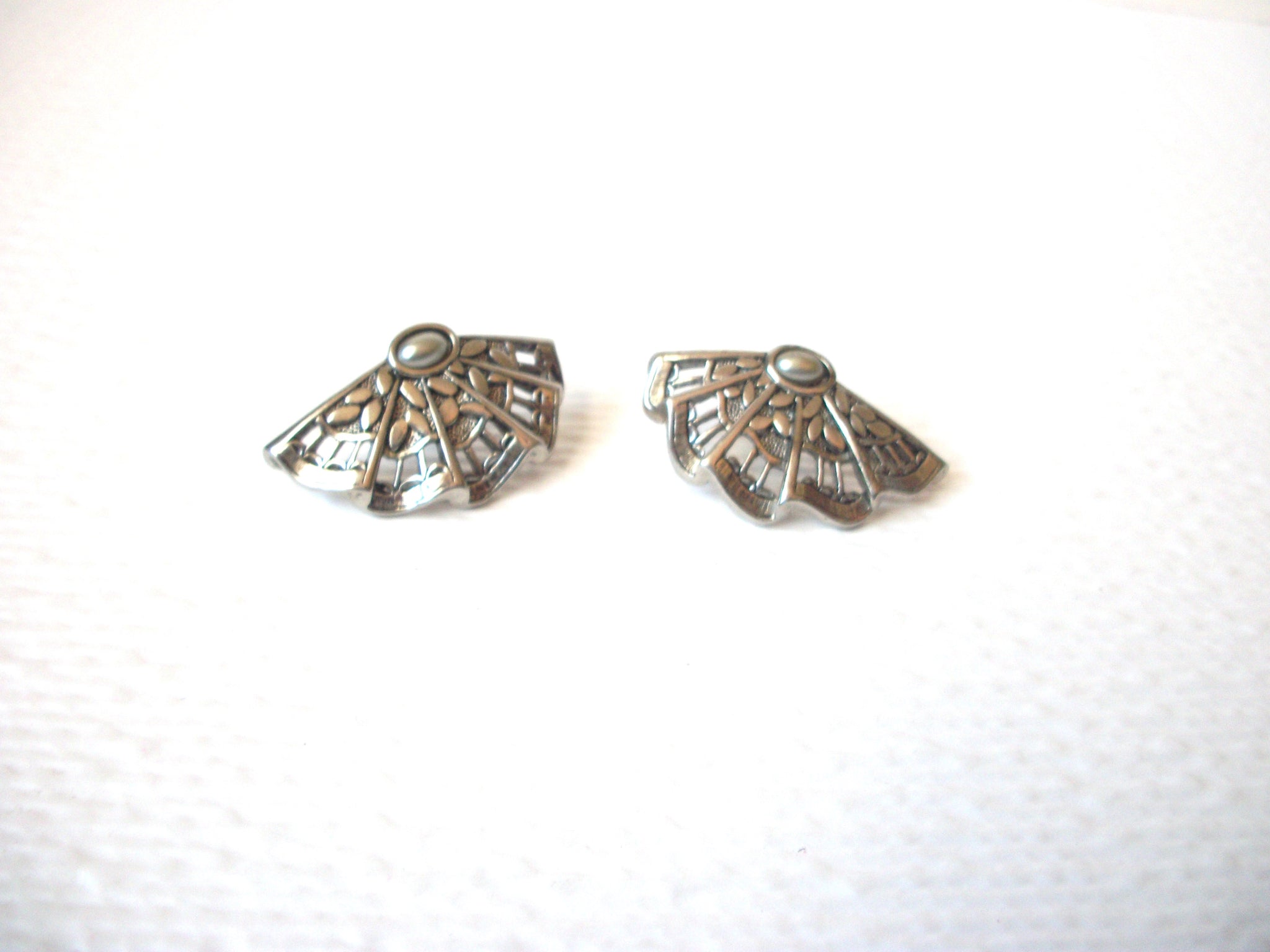 Vintage Spanish Filigree Fan Earrings 102620