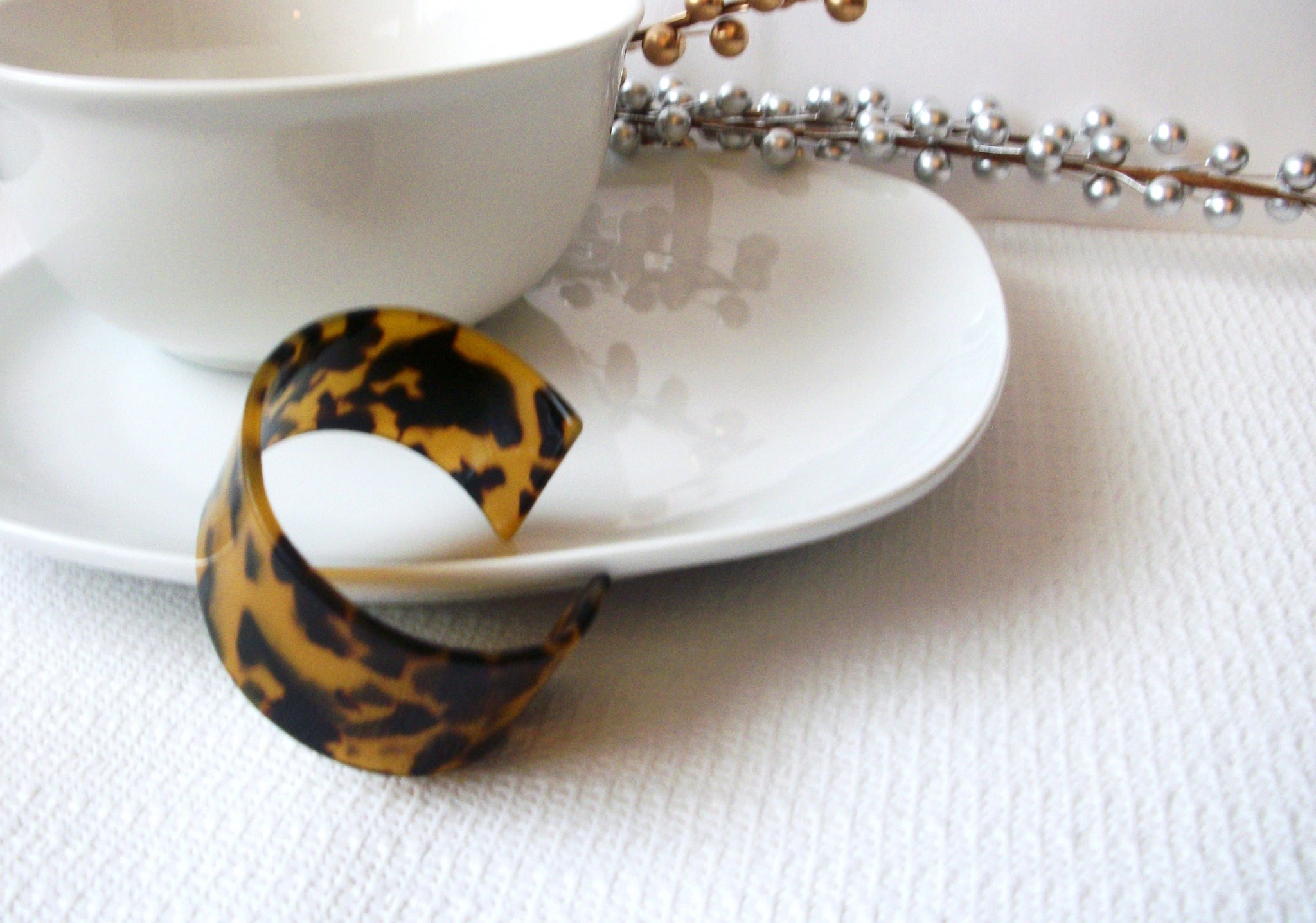 Kylie Dark Dark Brown Wide Cuff Bracelet, Simple Minimalist Tortoise, Tortoiseshell Cuff, Tortoise Shell Cuff Bangle, Acetate Cuff S18
