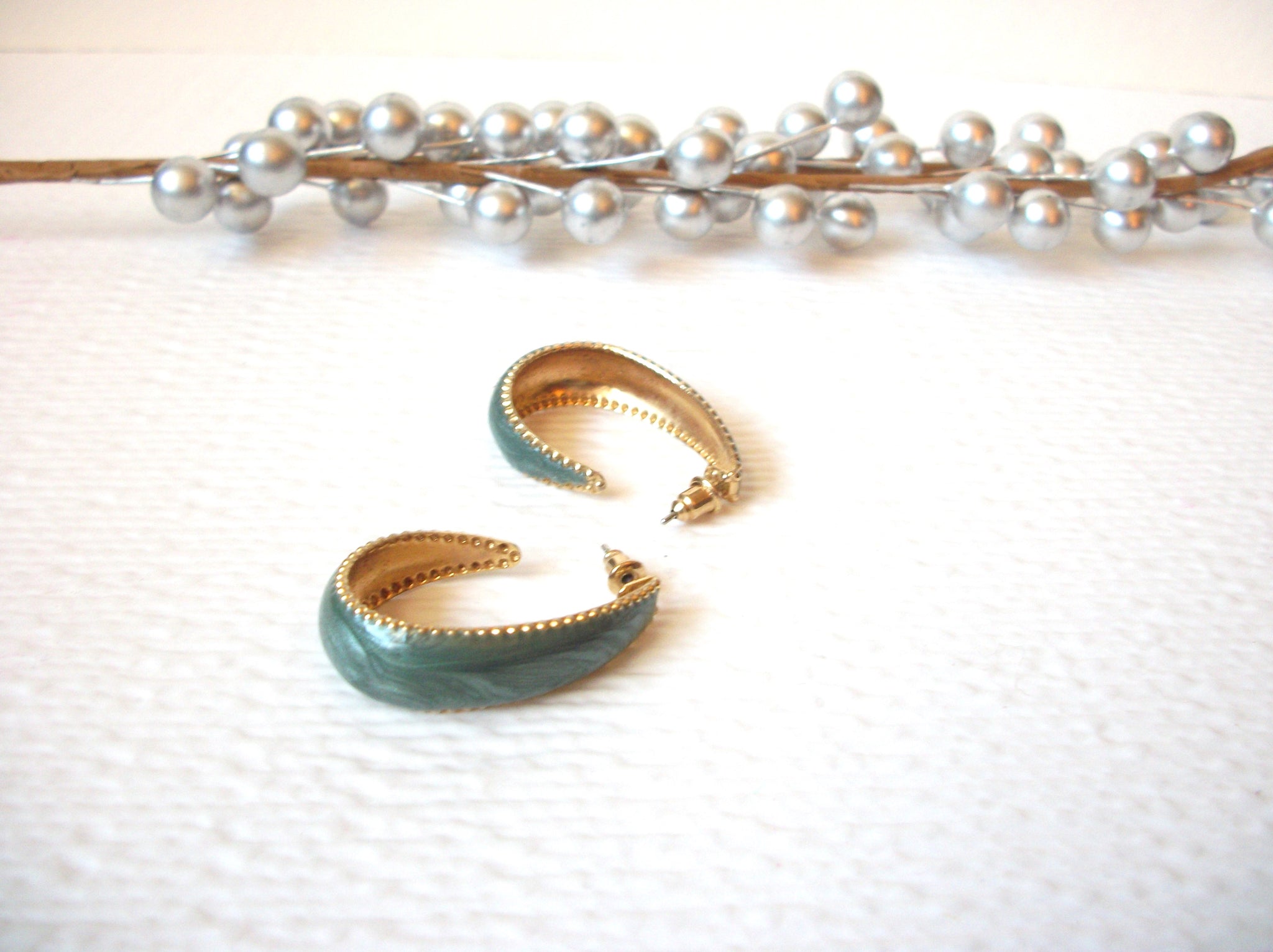 Vintage Marbleized Sage Hoop Earrings 102920