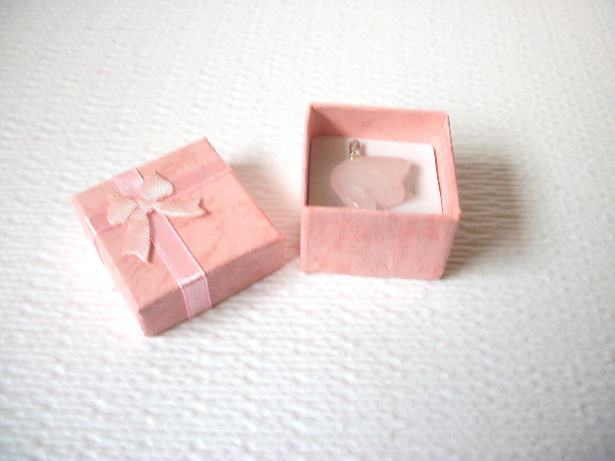 Native American Zuni Rose Quartz Pendant 110120