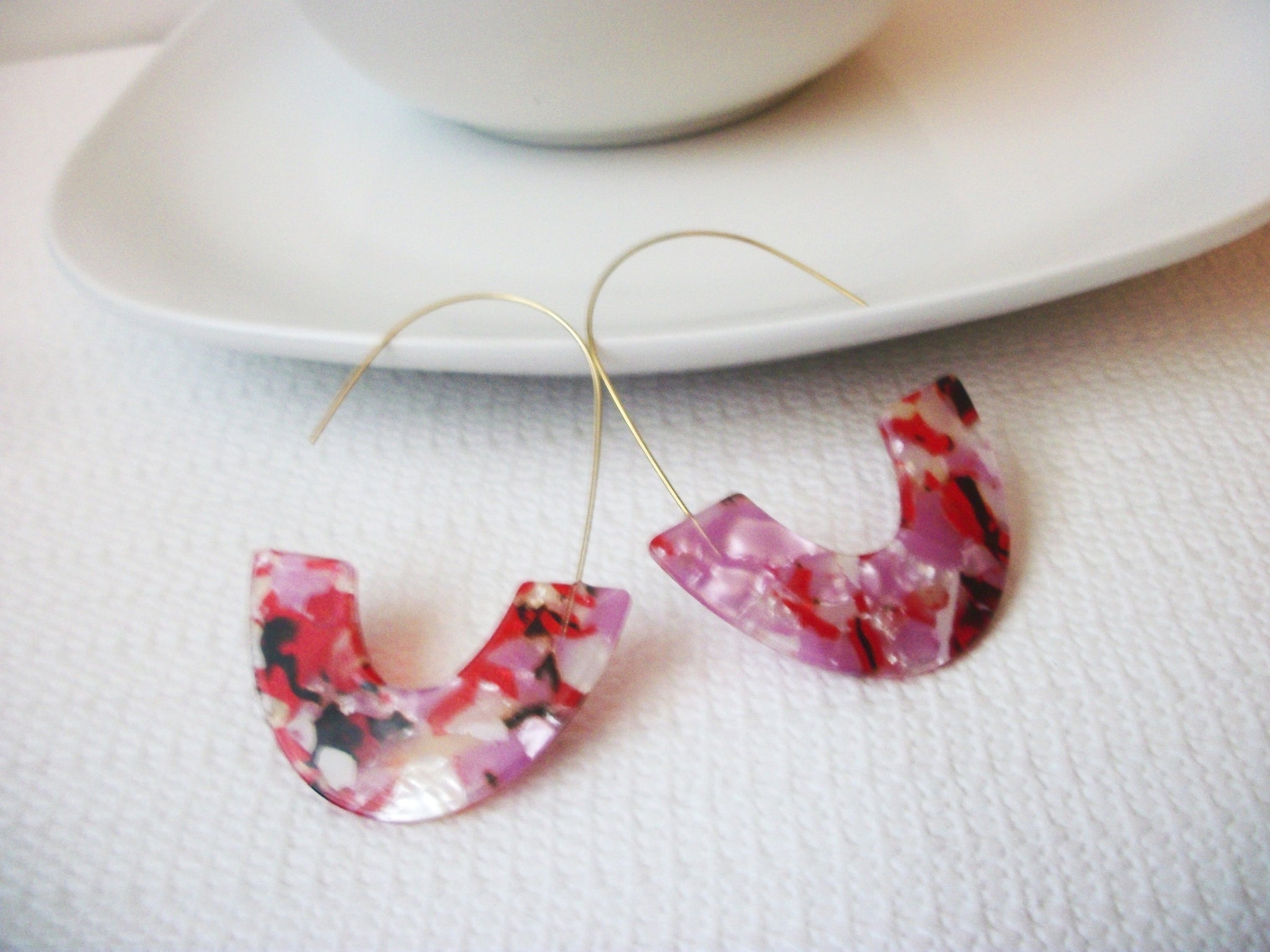 Rose Red Tortoise Earrings, Tortoise Shell Earrings, Acrylic Statement Earrings, Be My Valentine Earrings S35