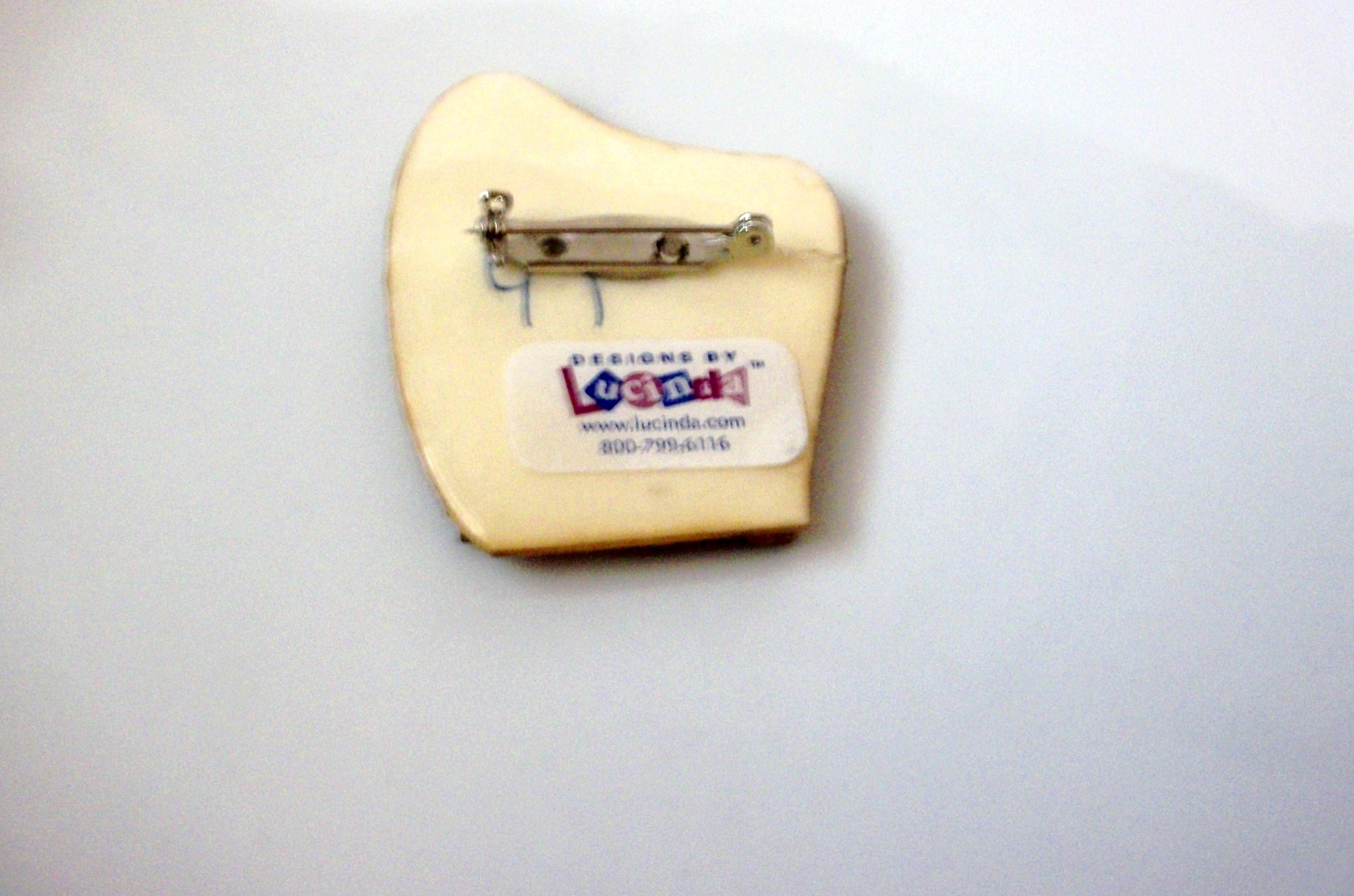 Lucinda Woman Chic Ladies Pins Brooches 112916