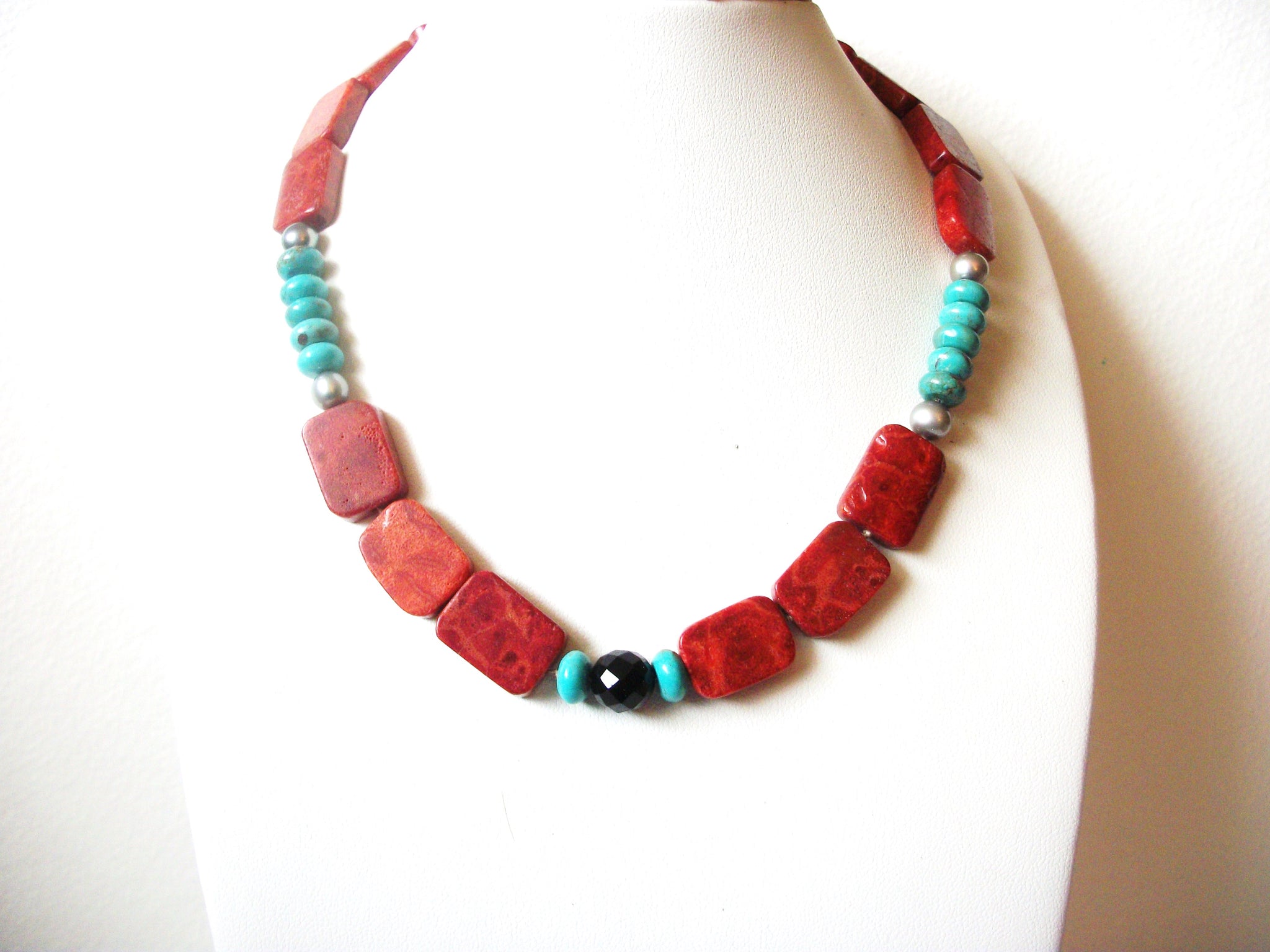Vintage Southwestern Stone Necklace 110820