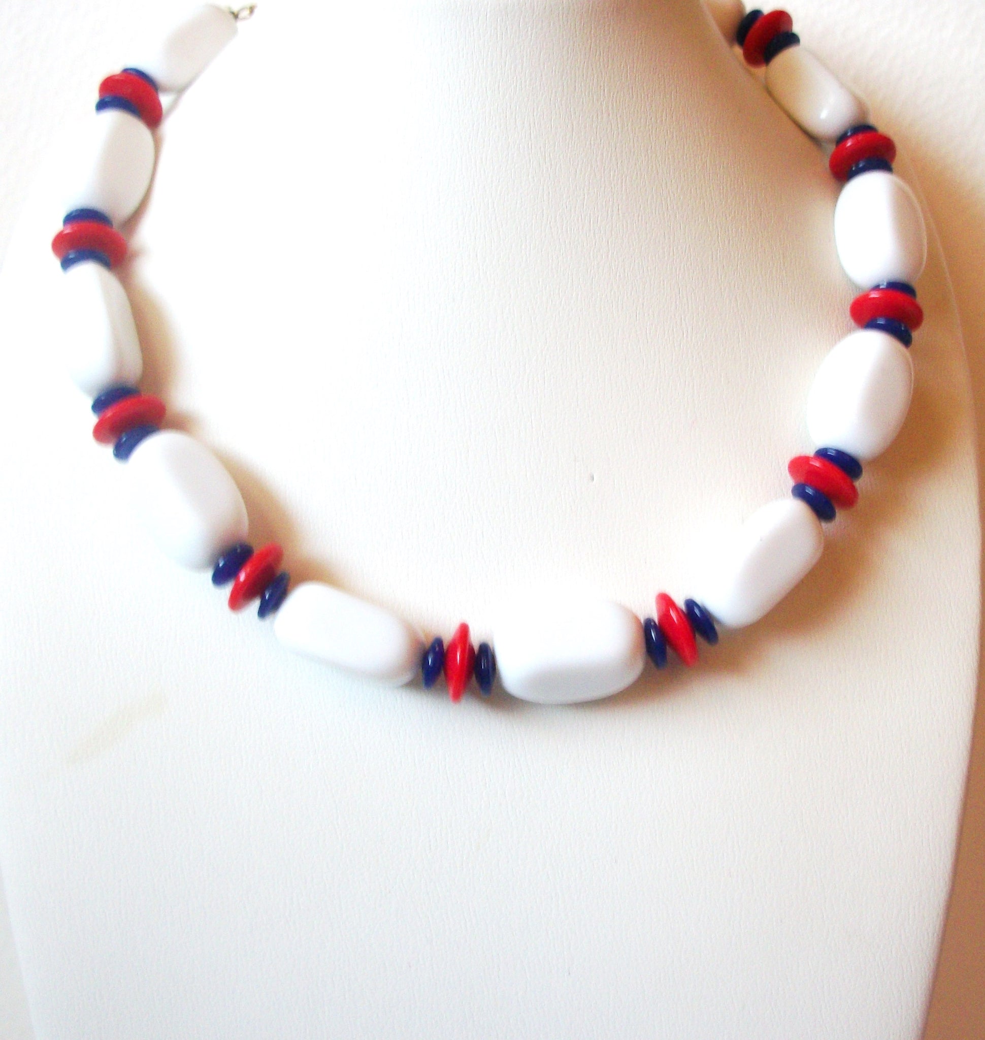 Vintage TRIFARI Necklace 110620