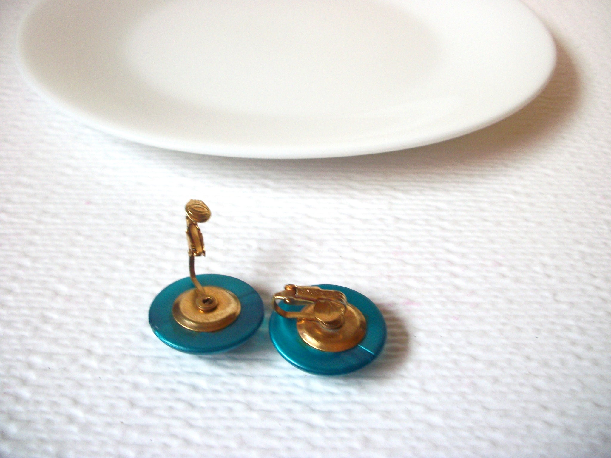 Vintage 1950 Hongkong Lucite Earrings 110620