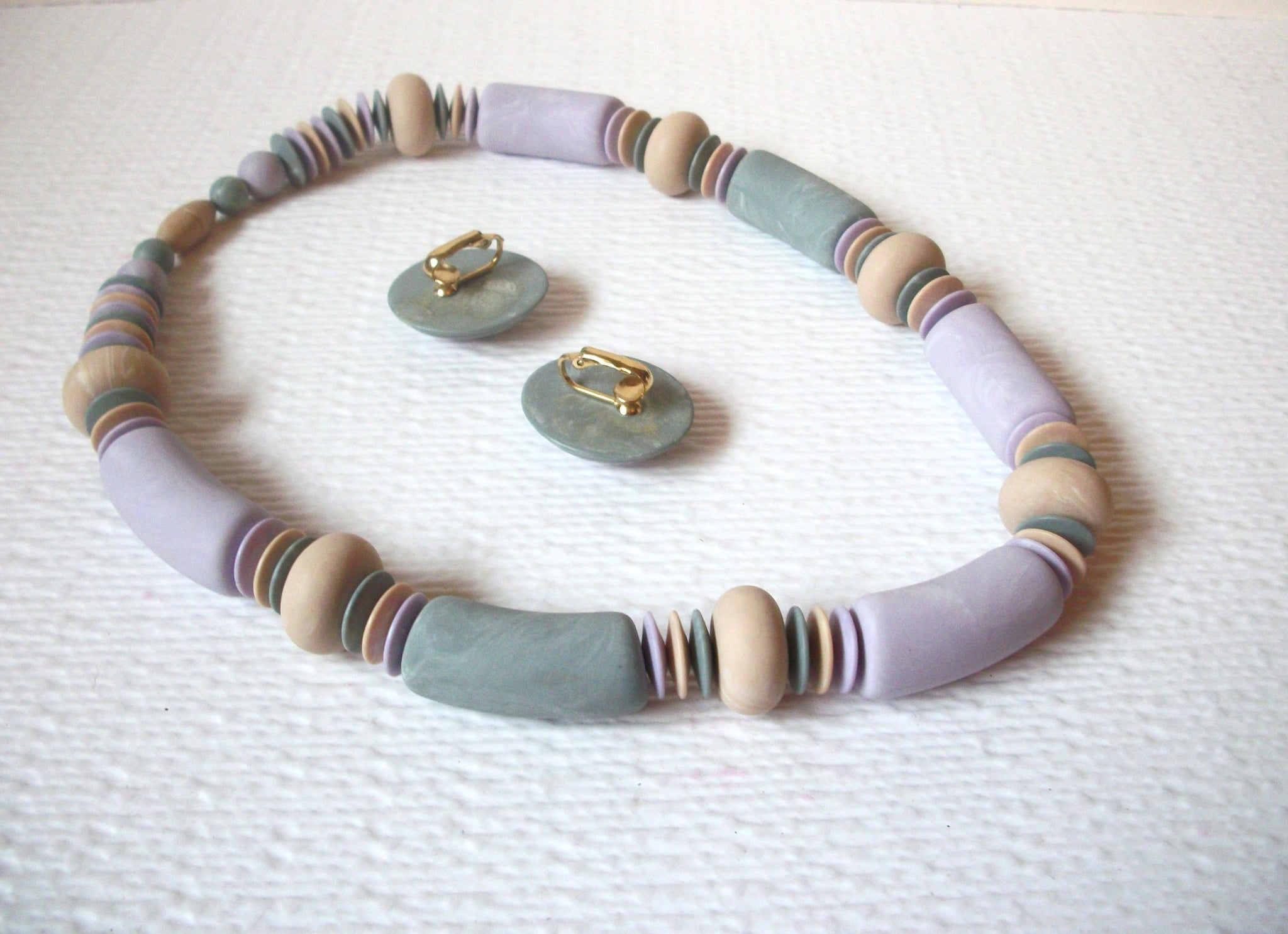 Retro Set Necklace Earrings 110720