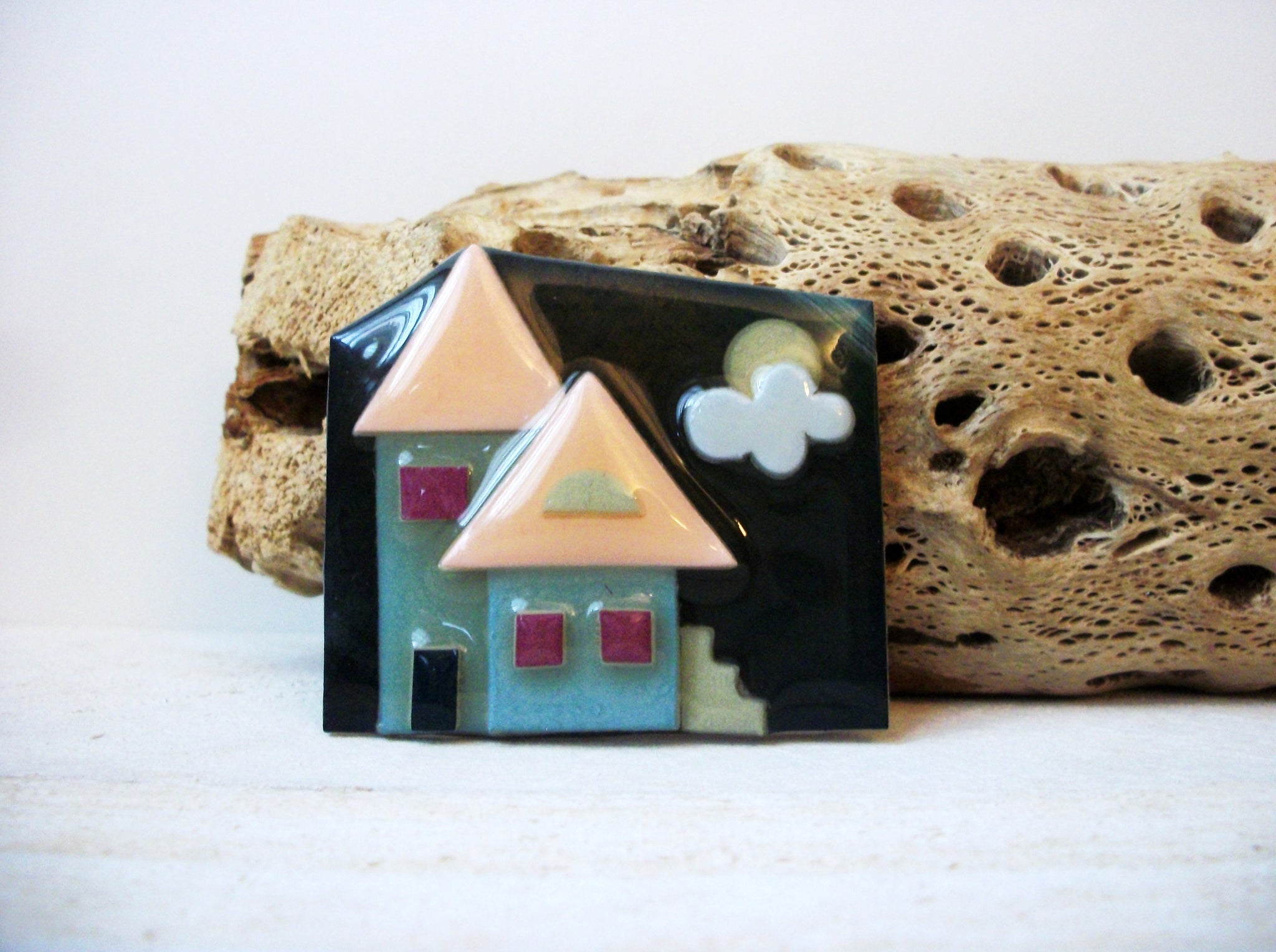 Lucinda House Pins, Crescent Moon House Pins 113016