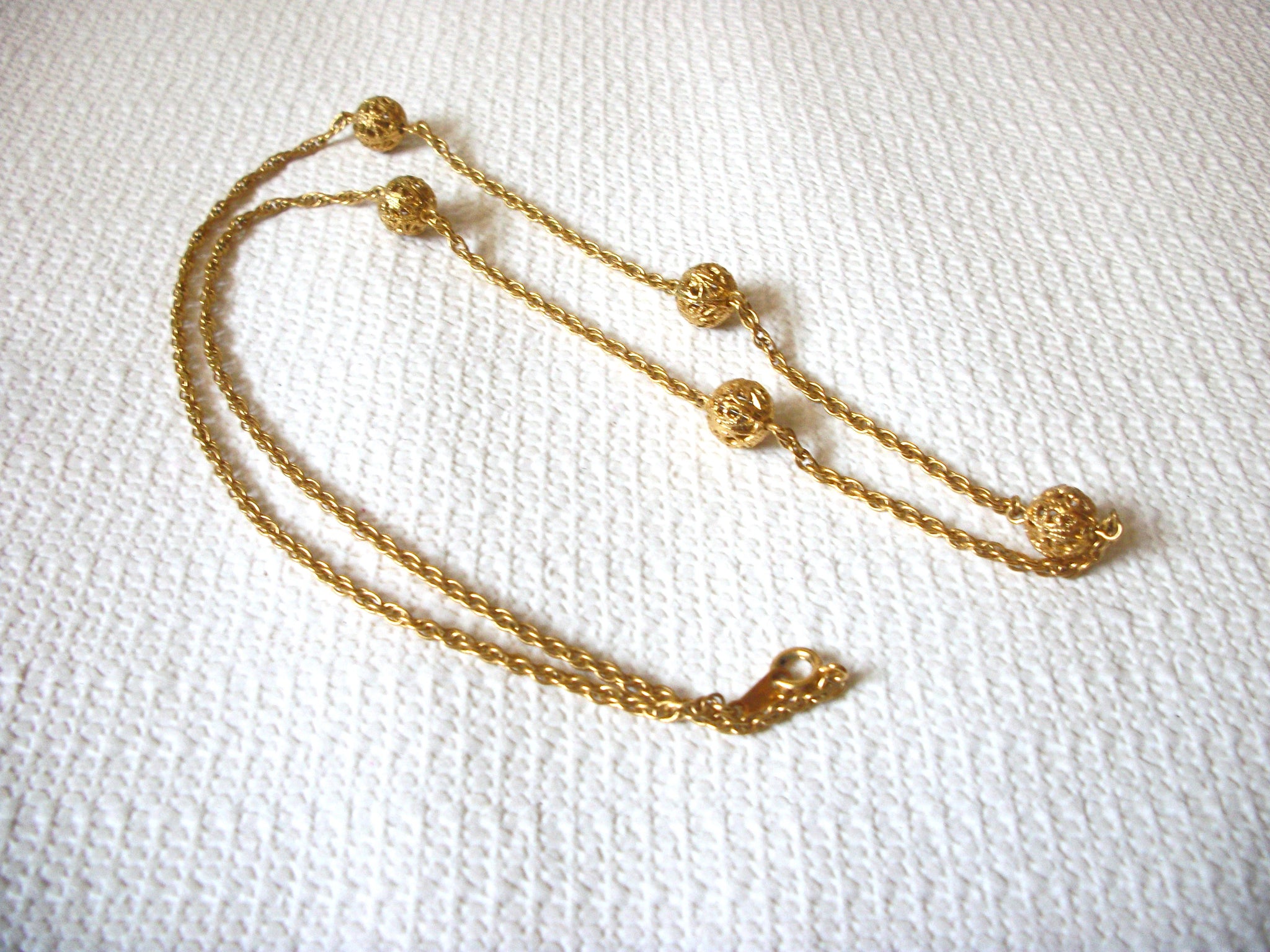 Vintage Hallow Beads Necklace 41320