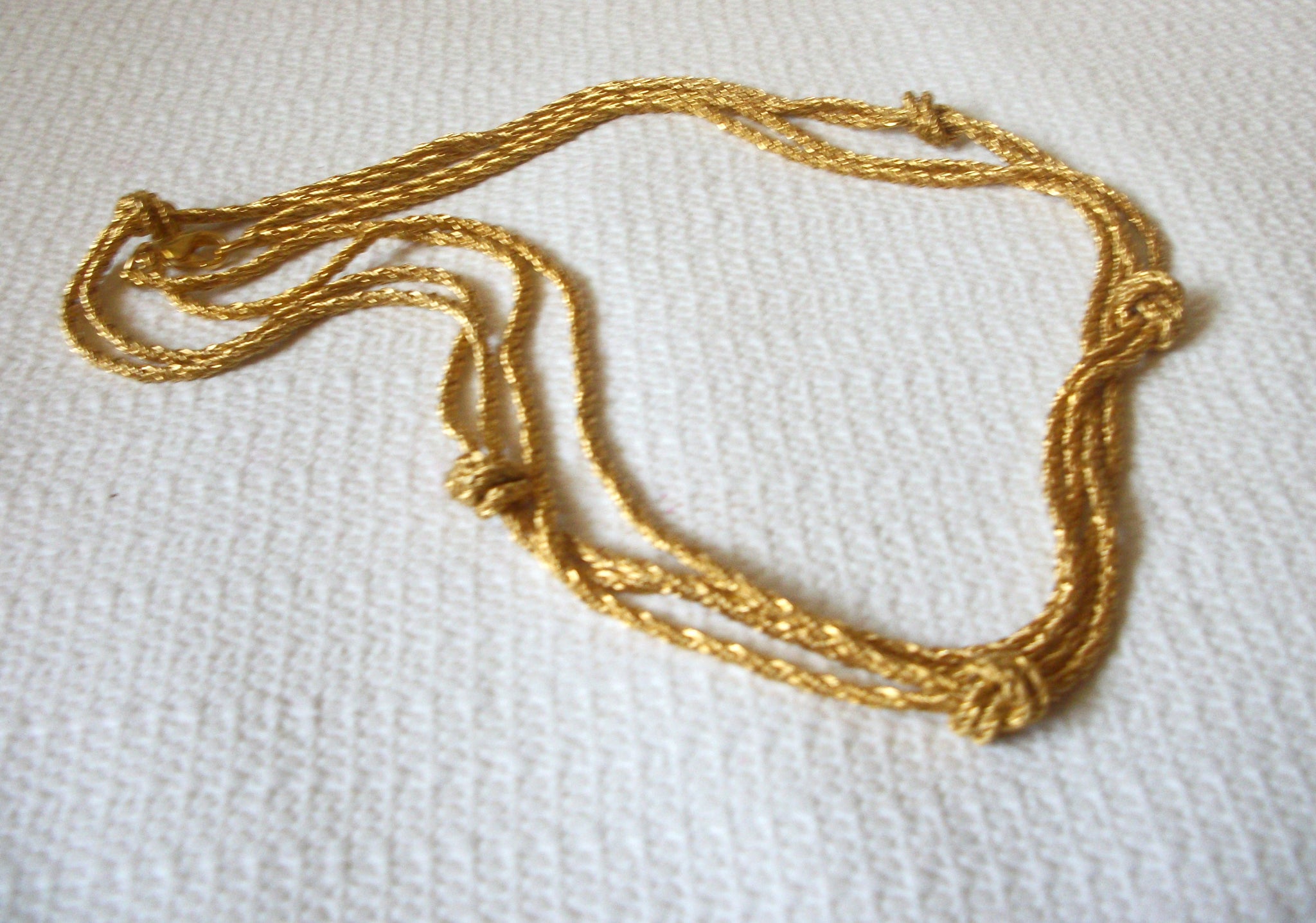 Vintage Long Hand Knotted Necklace 41320