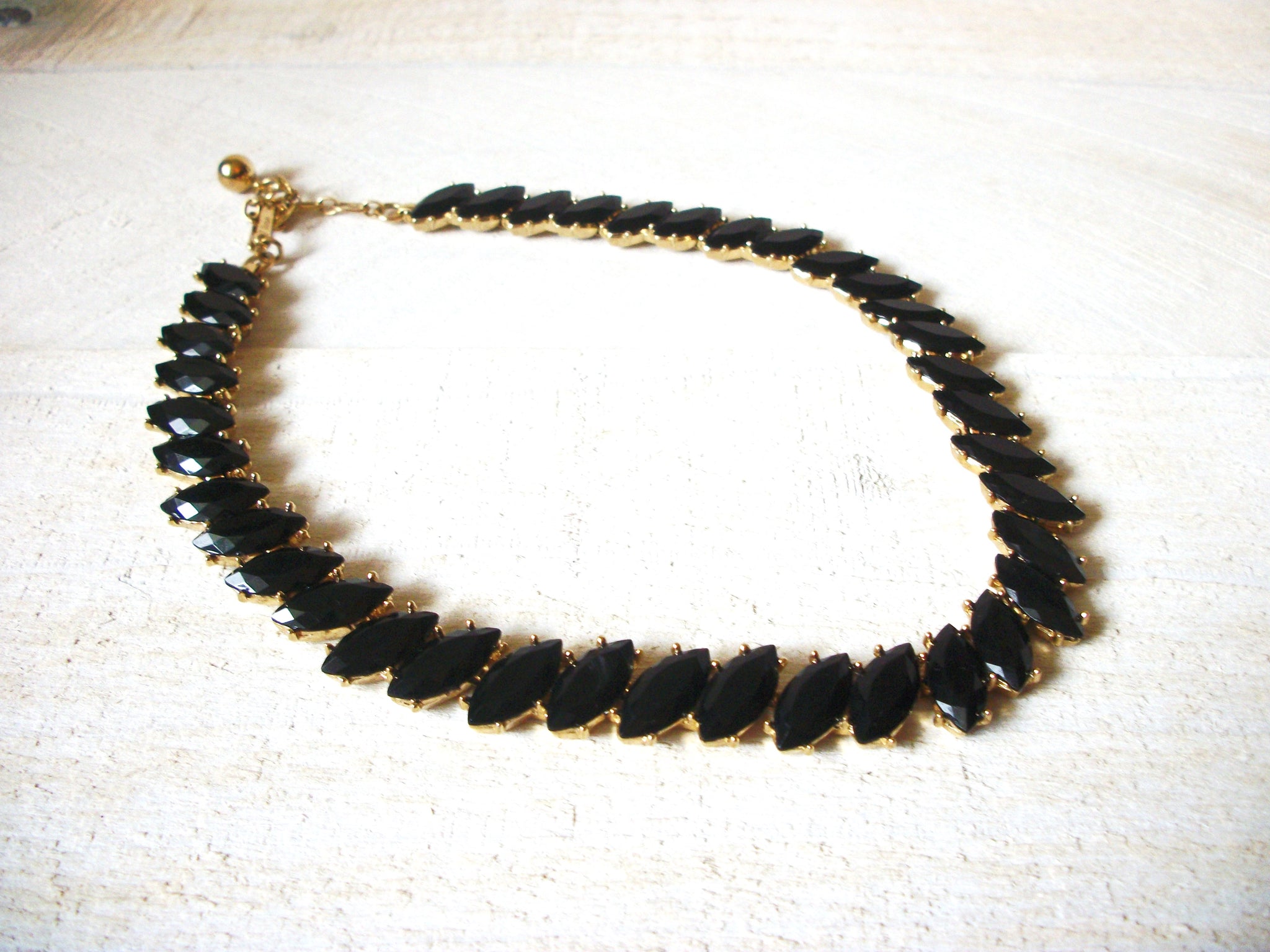 Vintage TRIFARI Necklace 41420