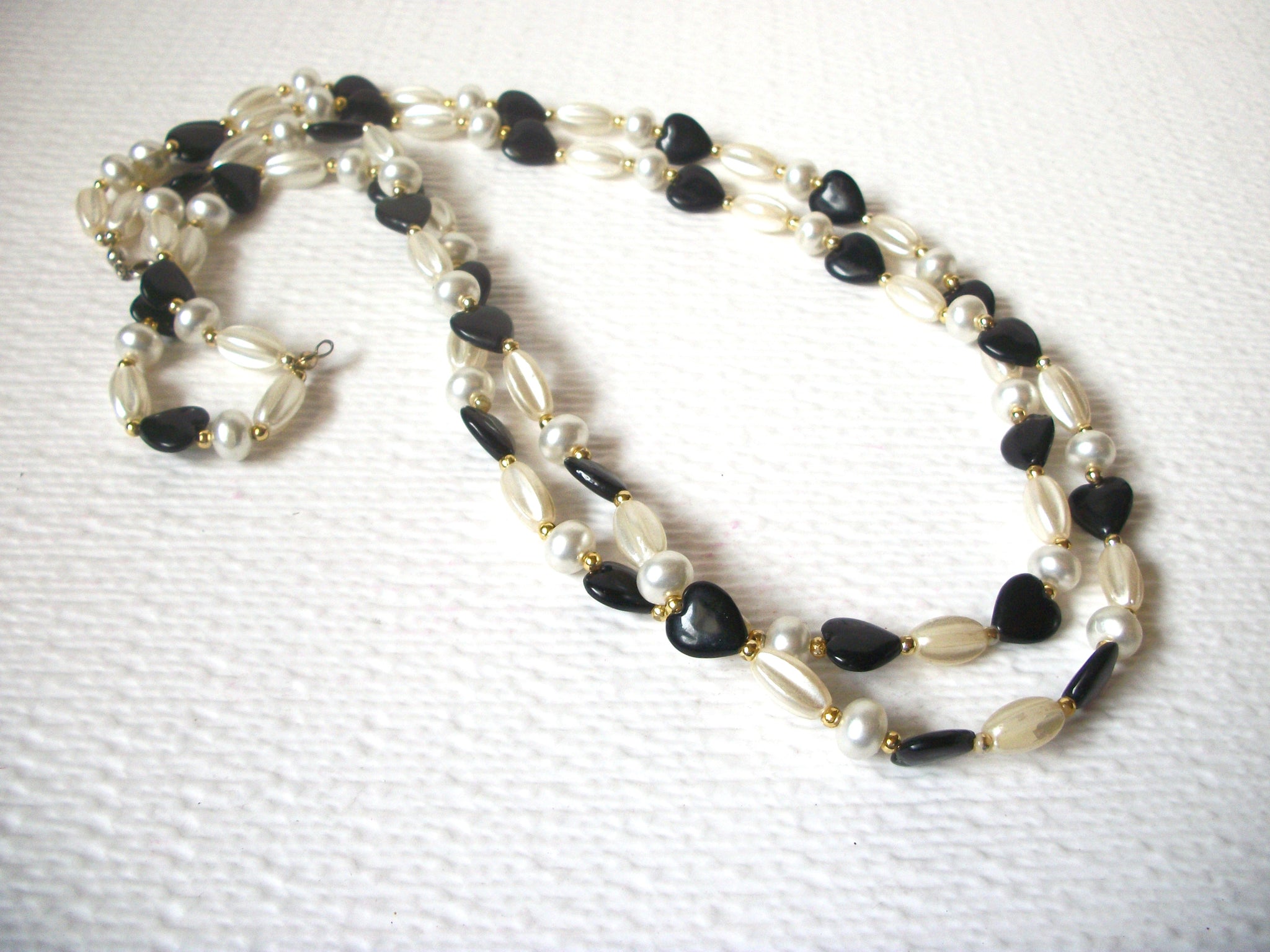 Vintage Lucite Faux Pearls Necklace 110720